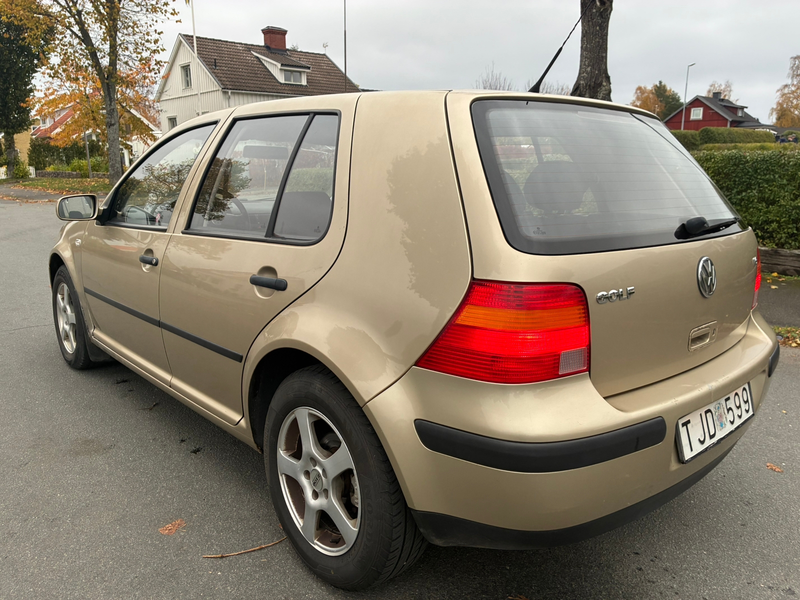 Volkswagen Golf 1.6 2003, bild 3/6