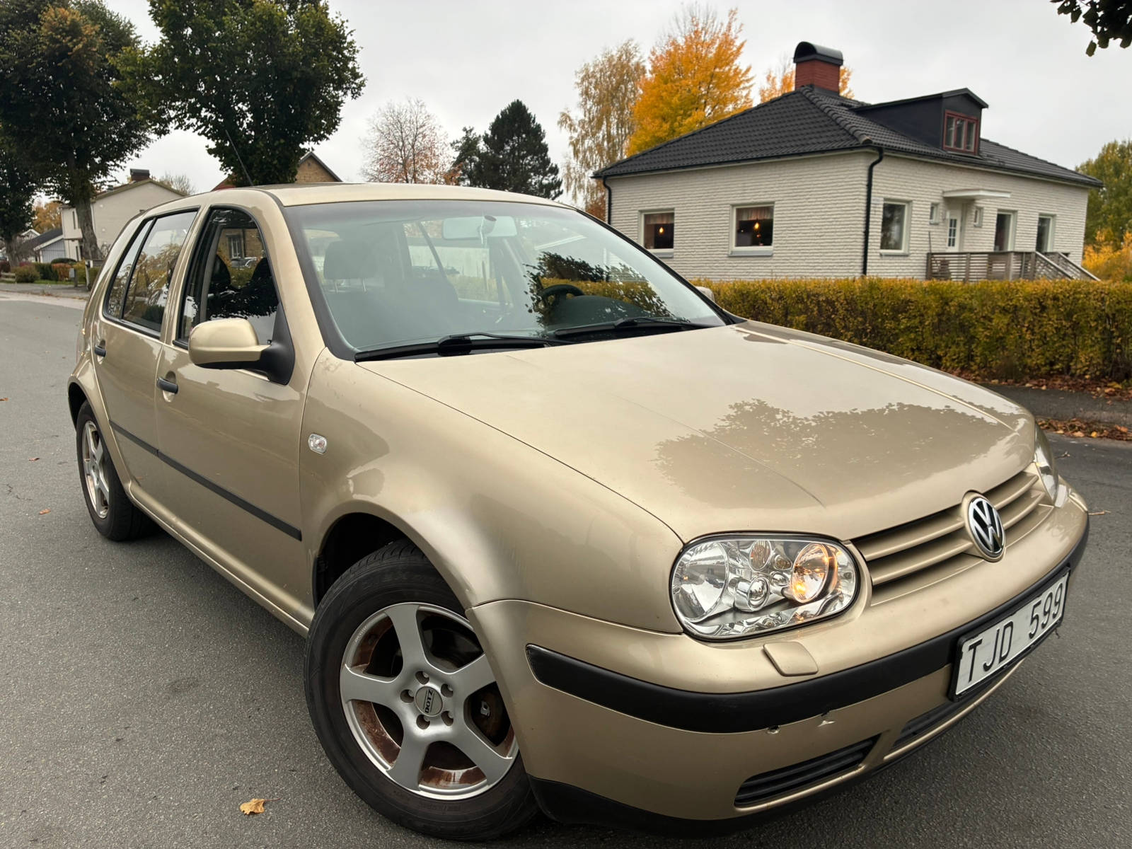 Volkswagen Golf 1.6 2003, bild 2/6