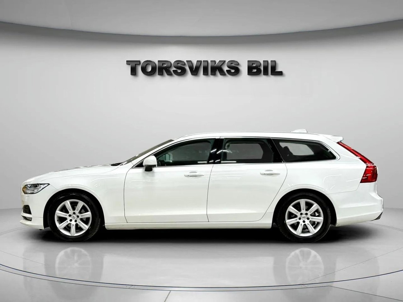 Volvo V90 D4 Business Advanced 2018, bild 3/10