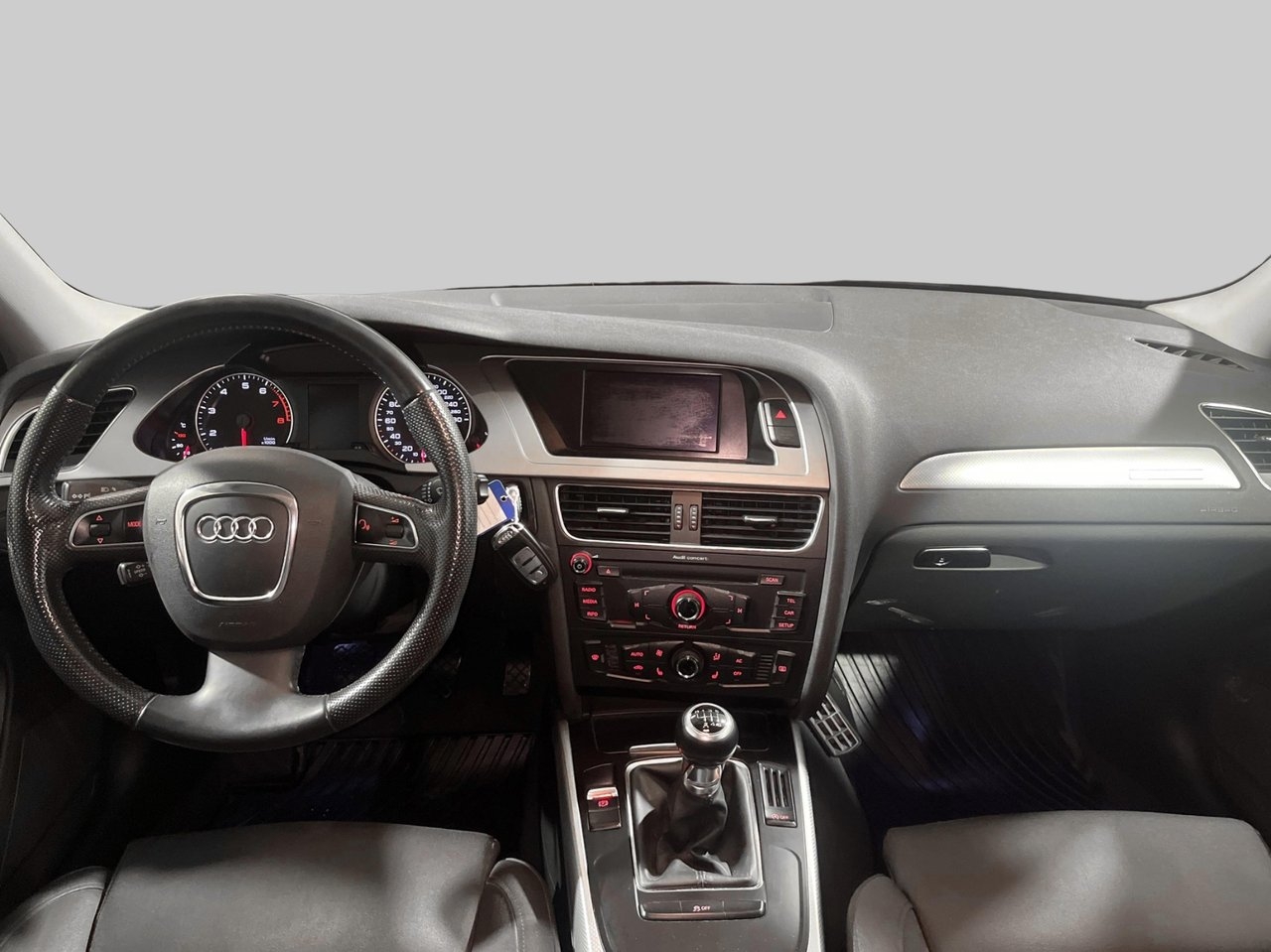 Audi A4 2.0 TFSI flexible fuel 2011, bild 6/10