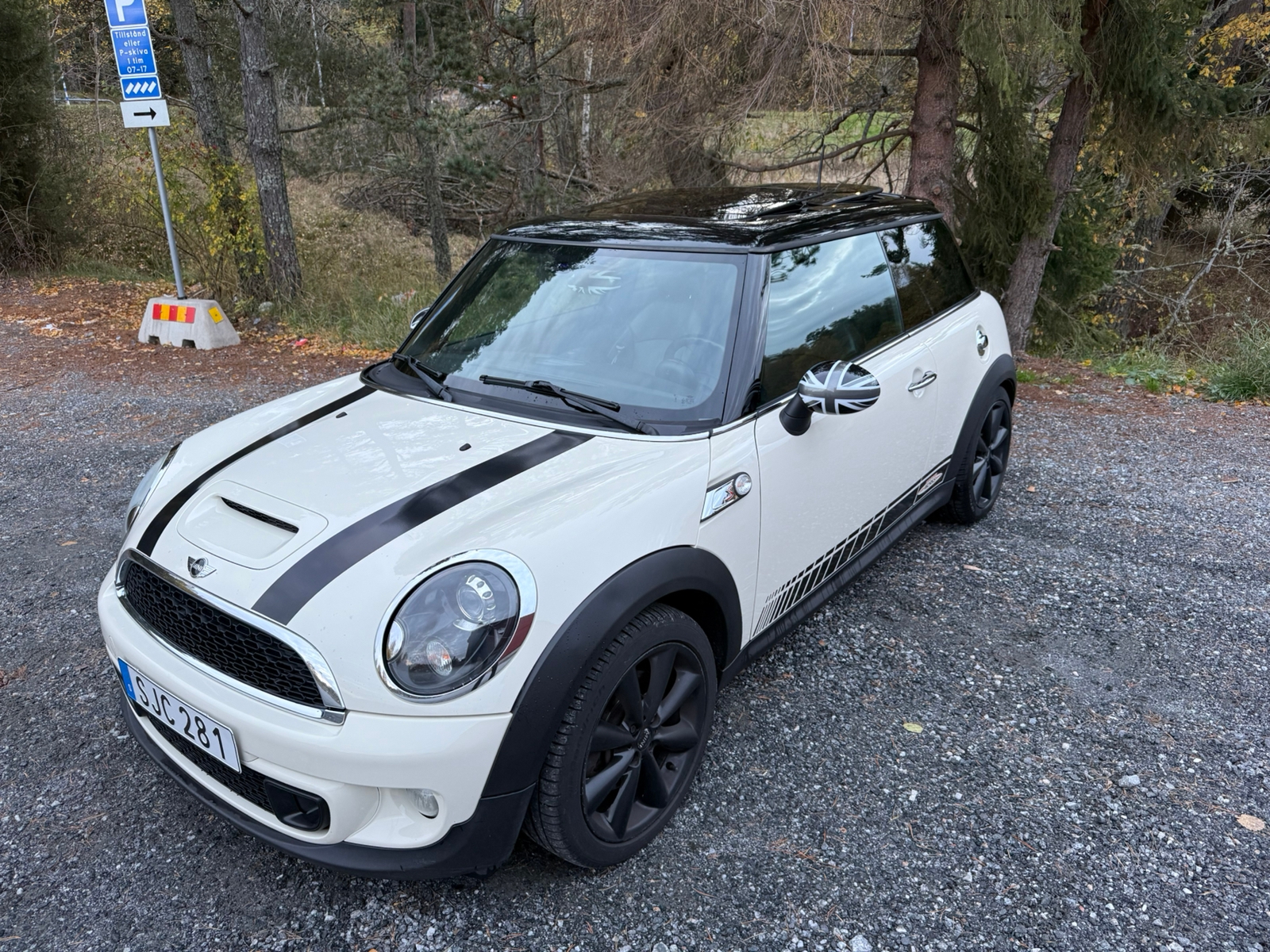 MINI Cooper S 2011, bild 2/9