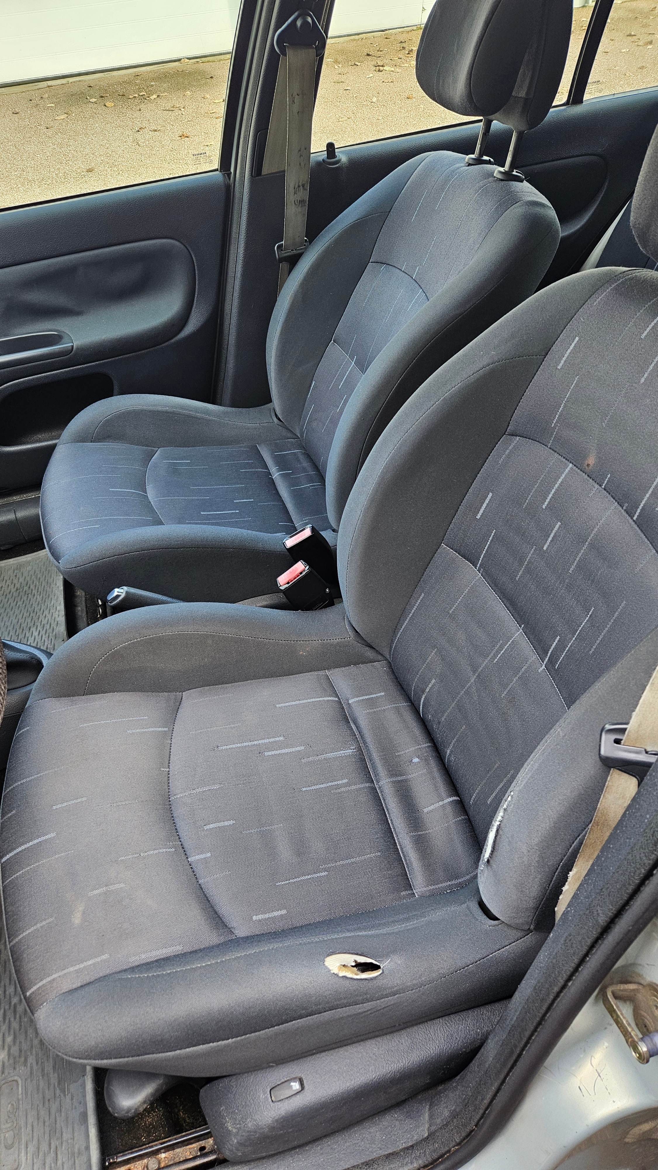 Renault Clio 1.2 16V 2004, bild 7/10