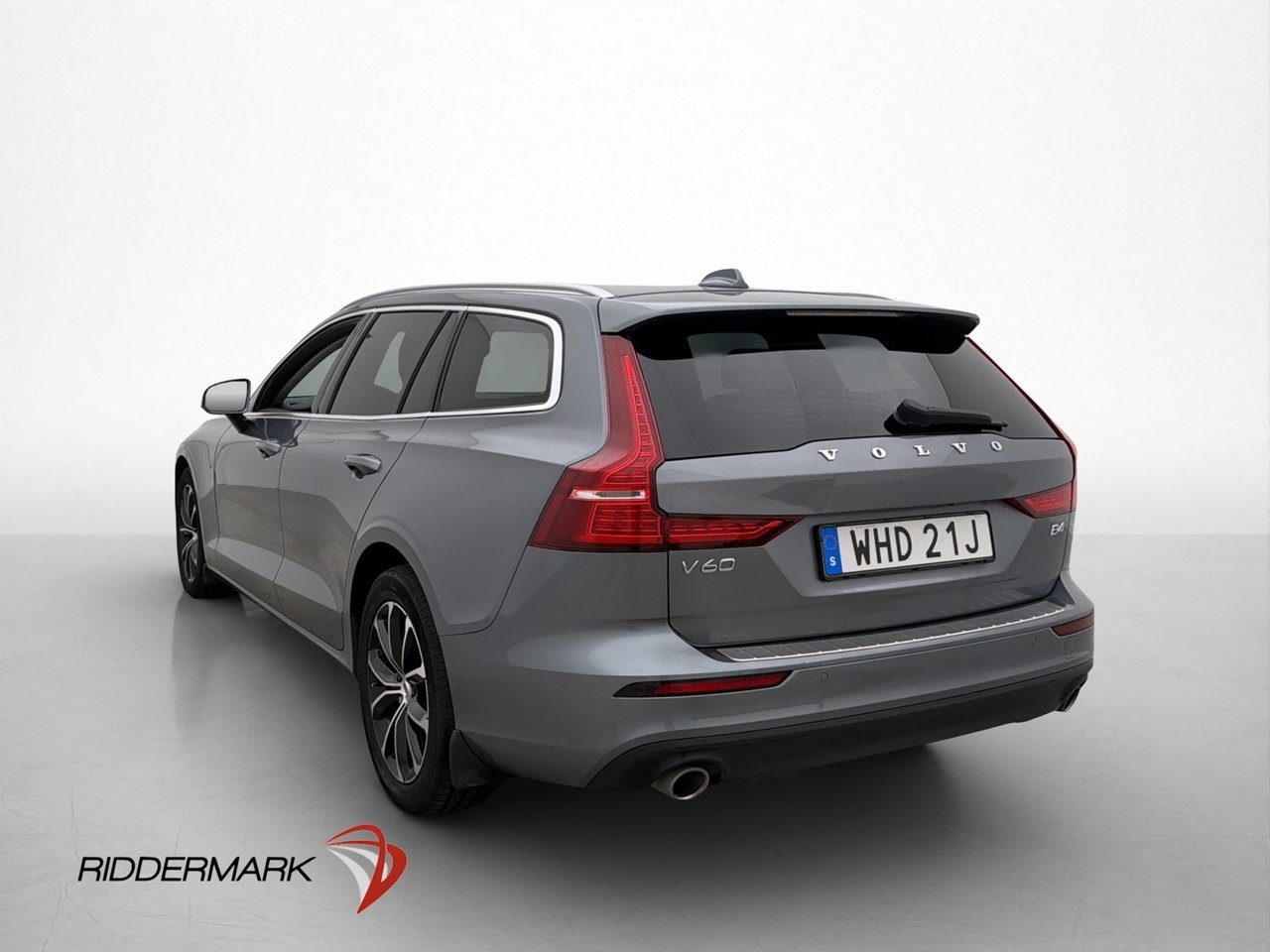 Volvo V60 B4 Diesel Momentum 2021, kuva 5/34