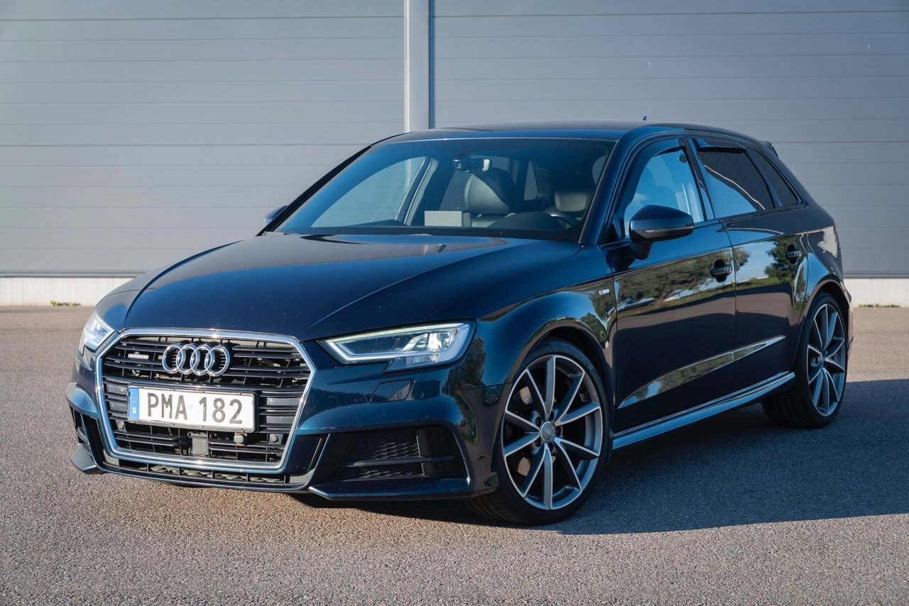 Audi A3 2.0 TFSI S line 2018, bild 2/10