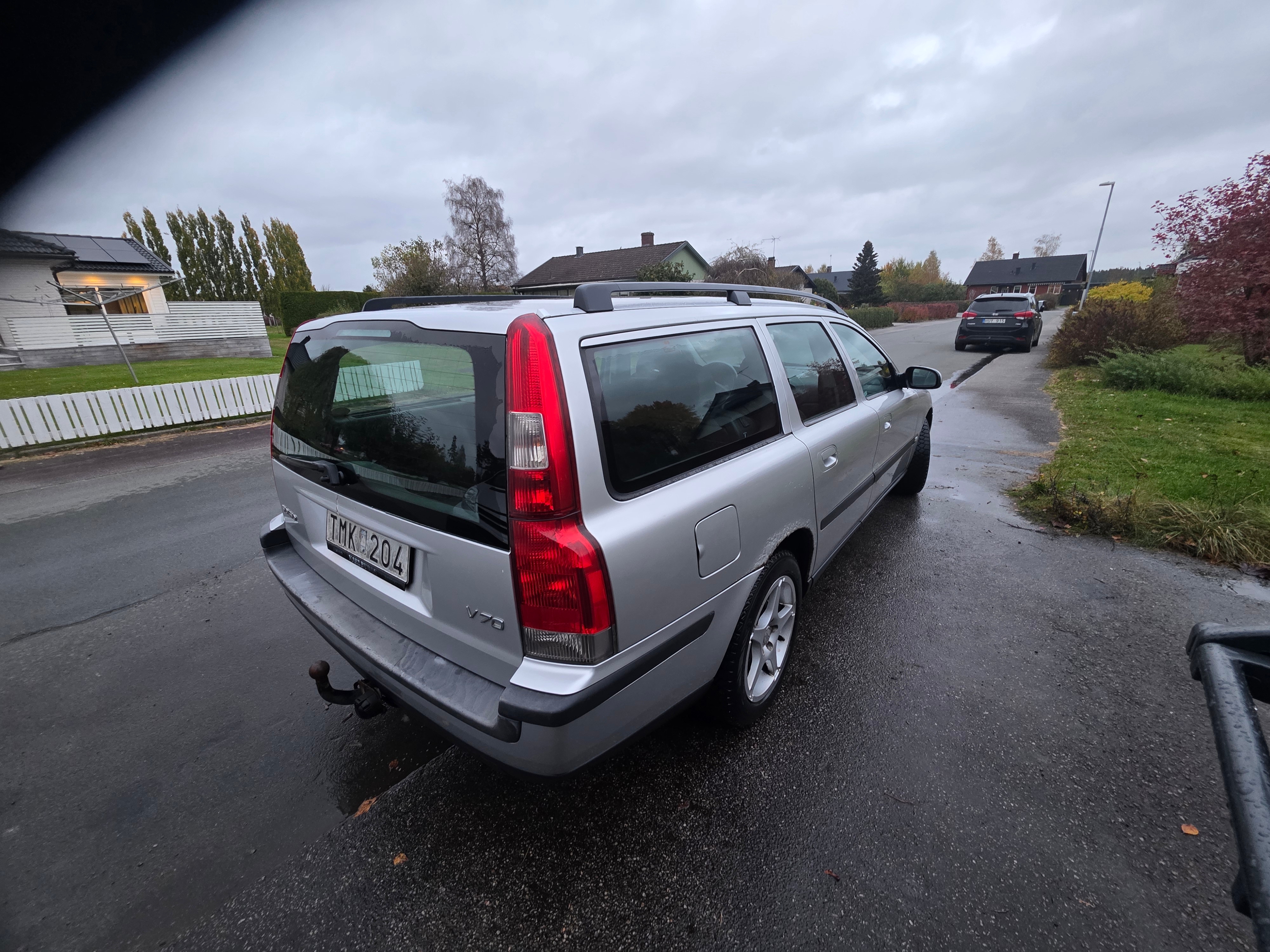 Volvo V70 2.4 2002, kuva 4/8