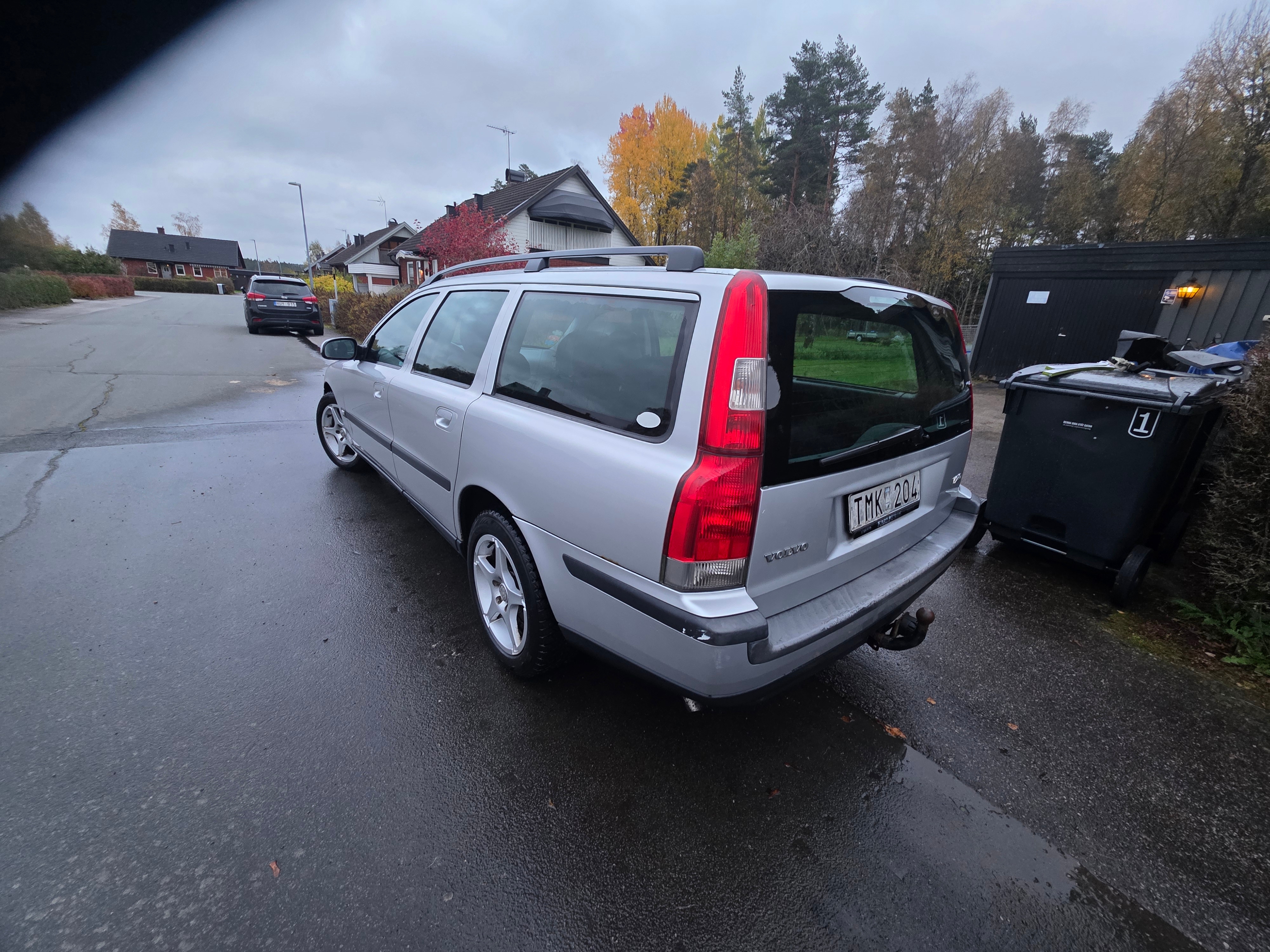 Volvo V70 2.4 2002, kuva 3/8