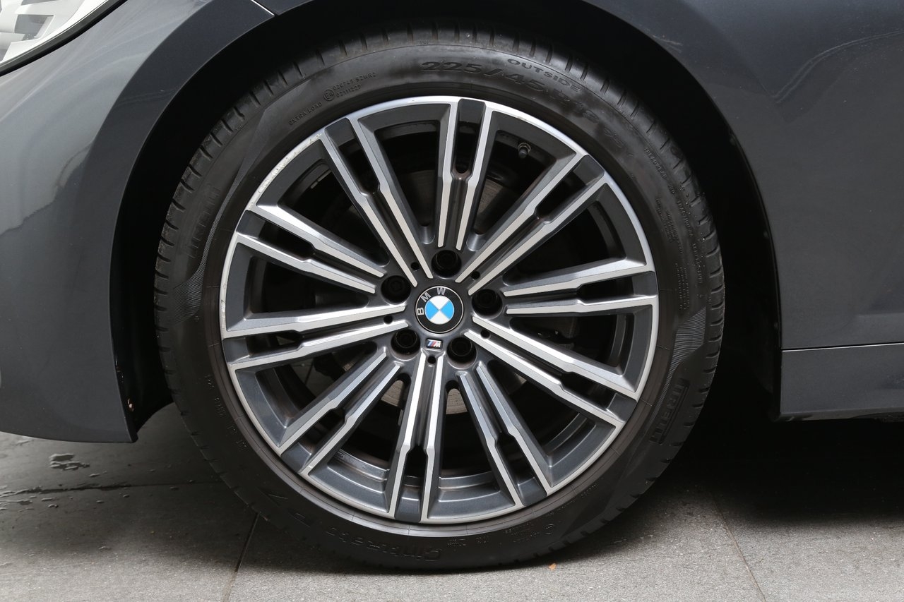 BMW 320d M Sport 2020, kuva 7/20
