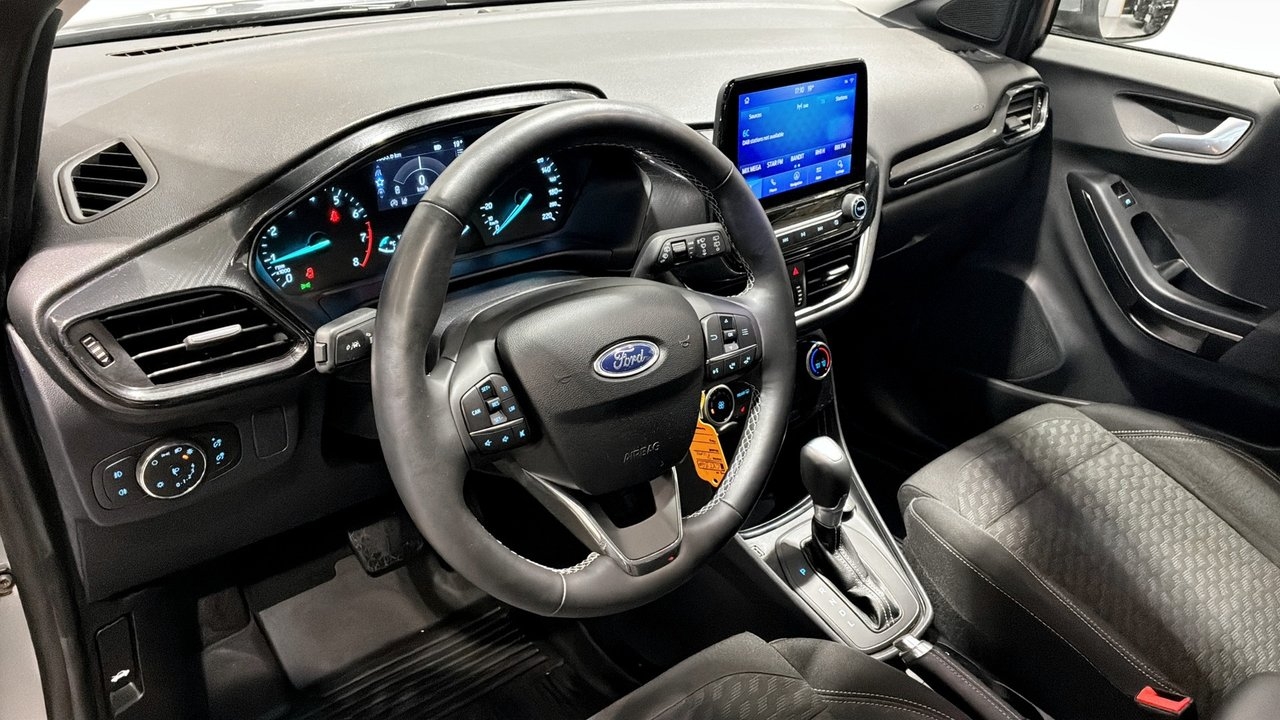 Ford Puma 1.0 EcoBoost Hybrid Titanium 2024, bild 3/10