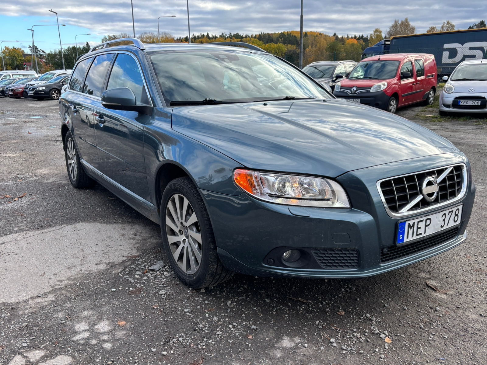 Volvo V70 2012, photo 2/10
