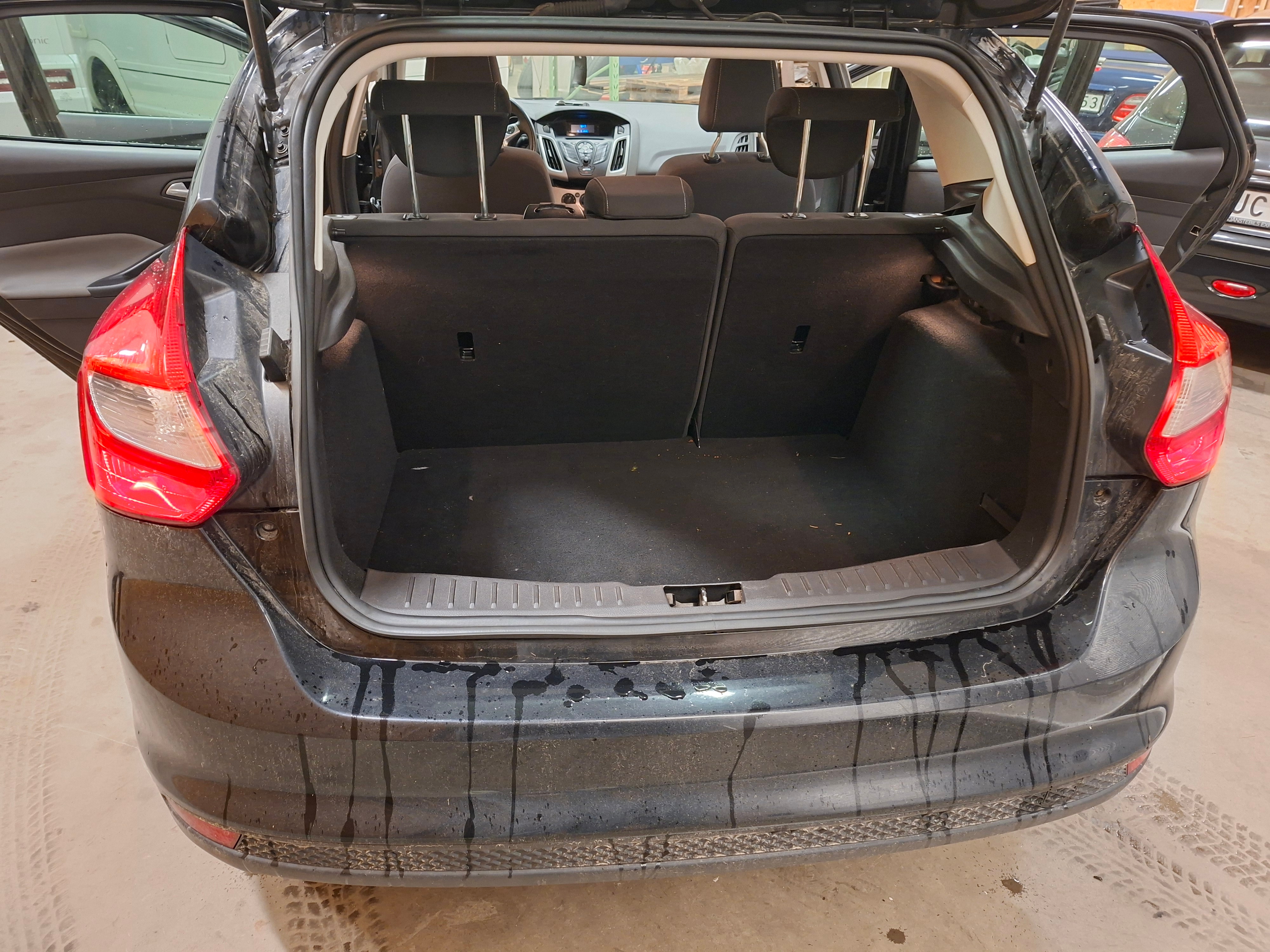 Ford Focus 1.6 TDCi ECOnetic 2013, bild 5/6