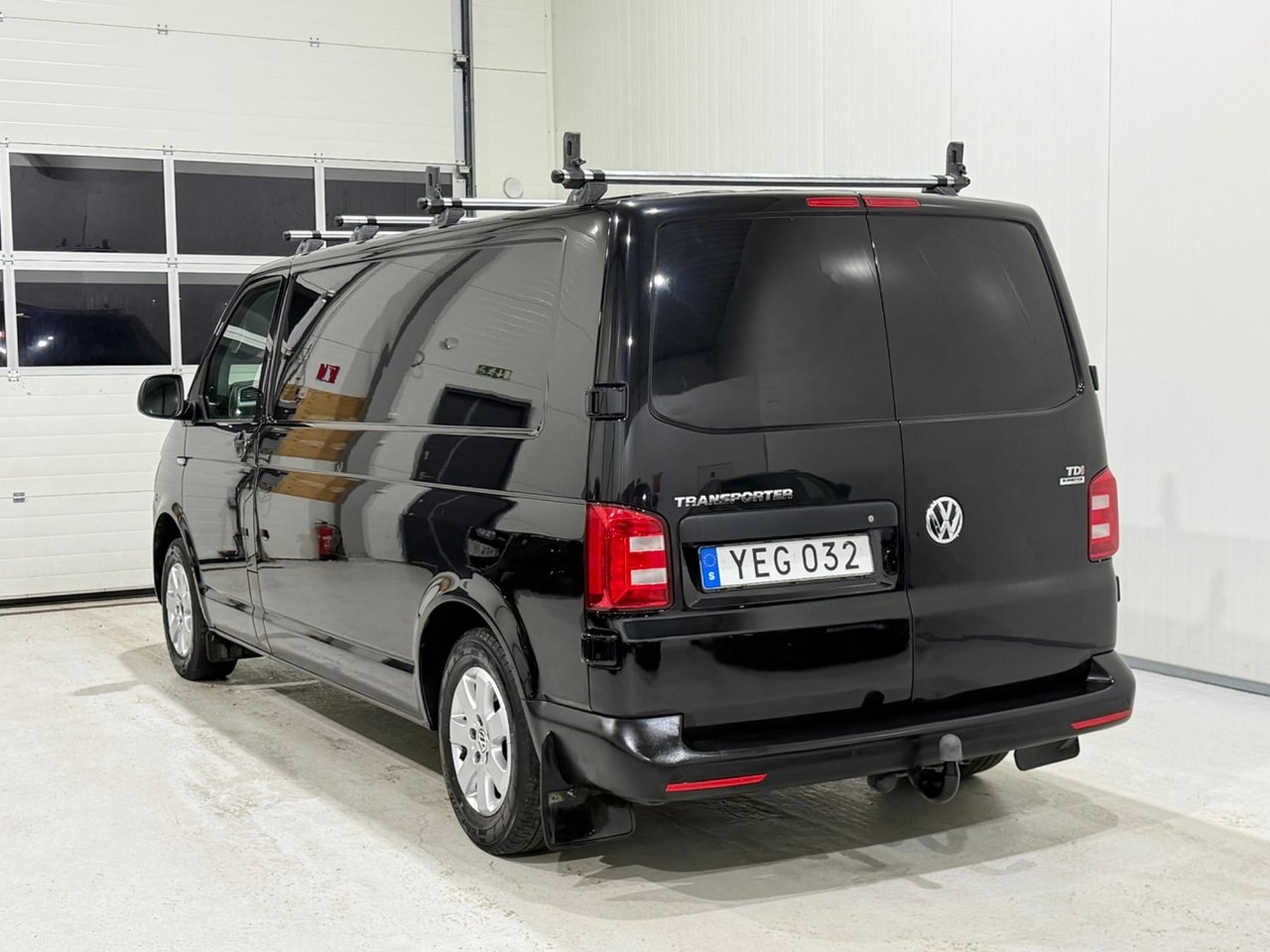 Volkswagen Transporter 2.0 TDI SCR 2016, kuva 2/10