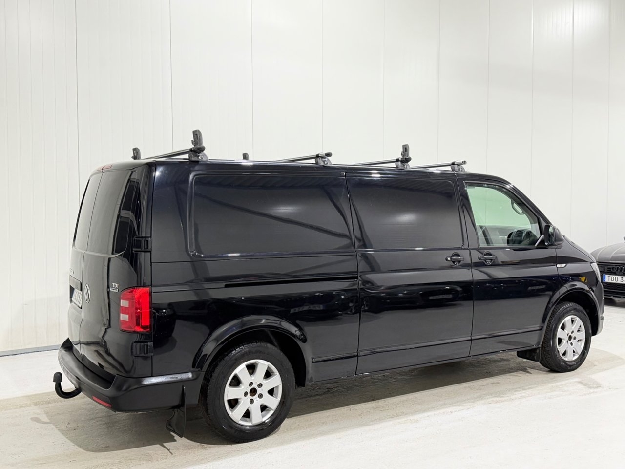 Volkswagen Transporter 2.0 TDI SCR 2016, kuva 3/10