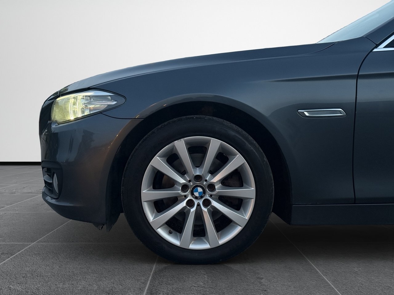 BMW 520d 2016, bild 6/10