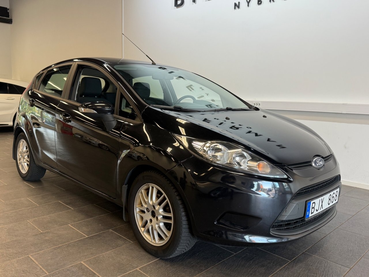 Ford Fiesta 1.4 TDCi 2011, kuva 2/8