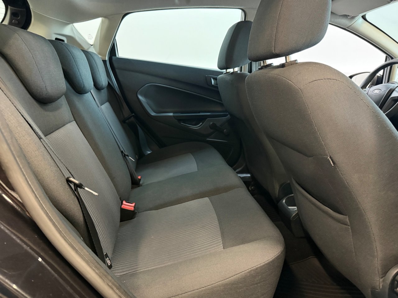 Ford Fiesta 1.4 TDCi 2011, kuva 7/8
