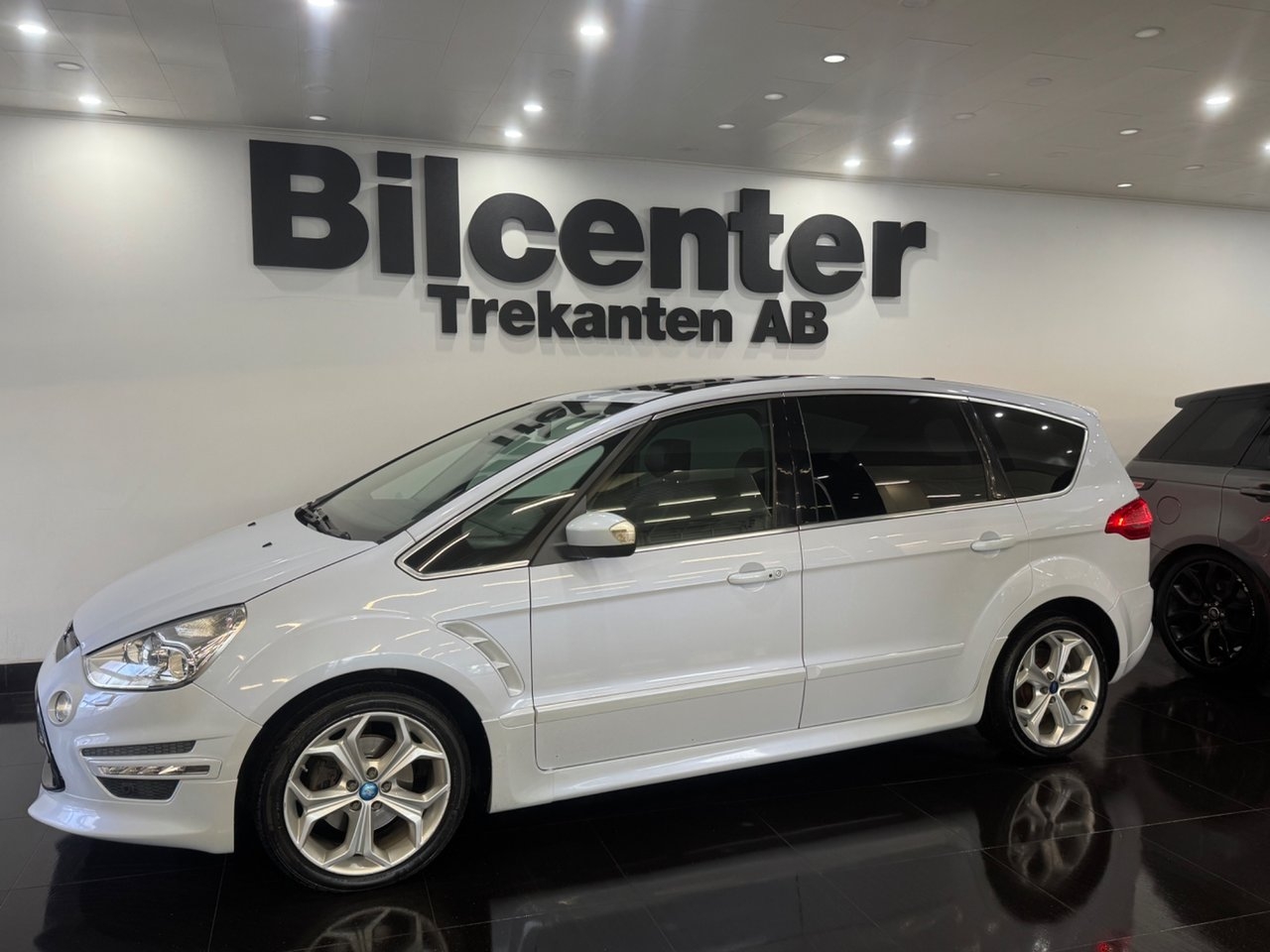 Ford S-MAX 2.0 TDCi Business 2015, bild 3/10
