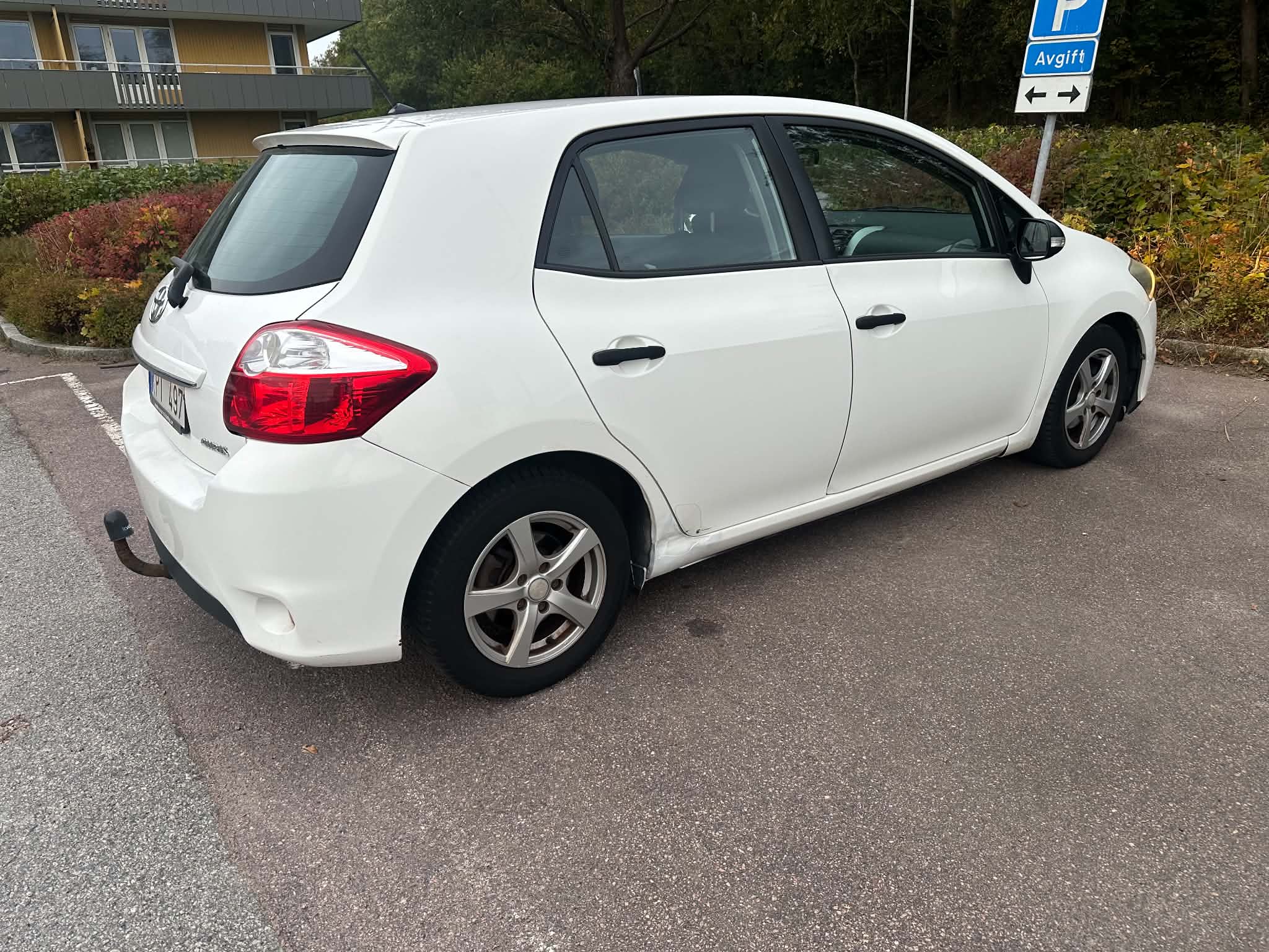 Toyota Auris 1.4 D-4D 2010, bild 5/9