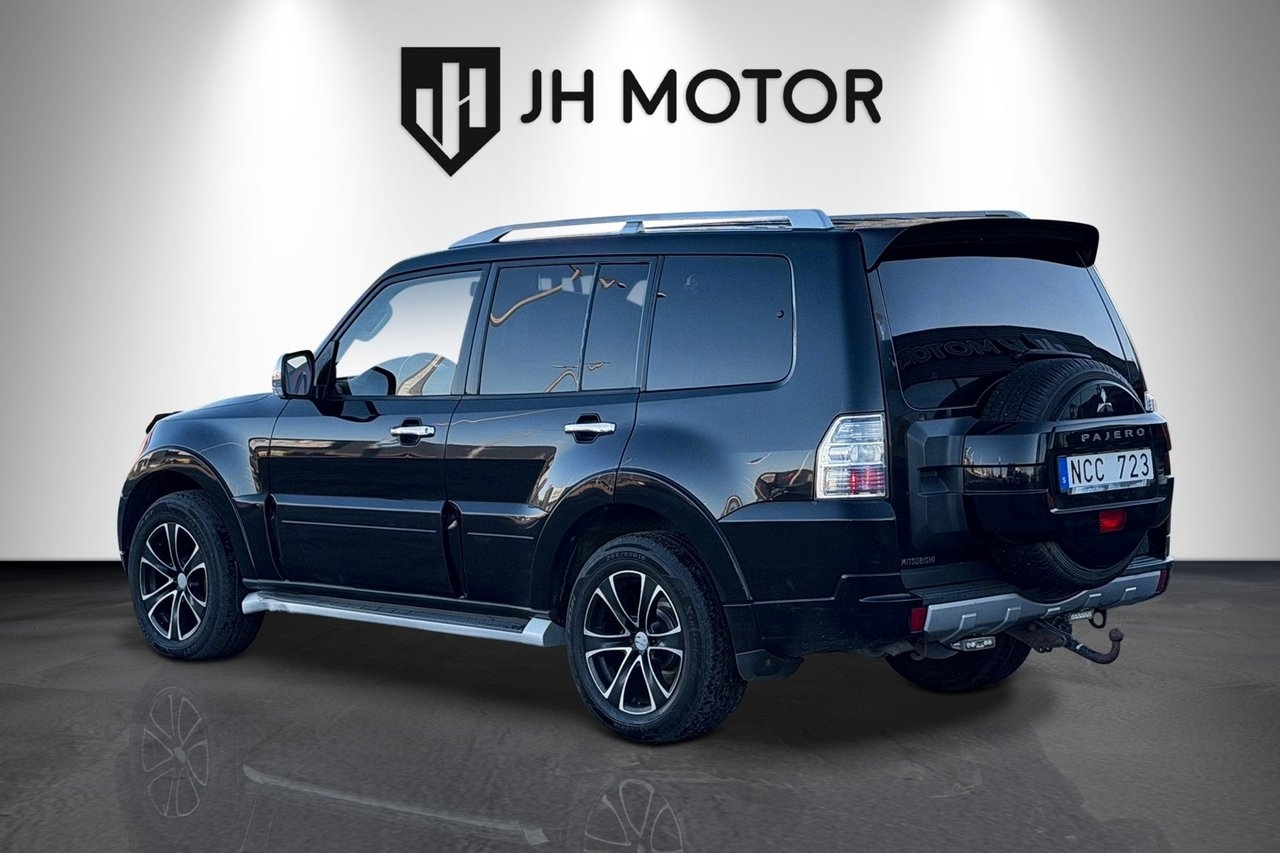Mitsubishi Pajero 3.2 DI-D 2010, bild 4/10