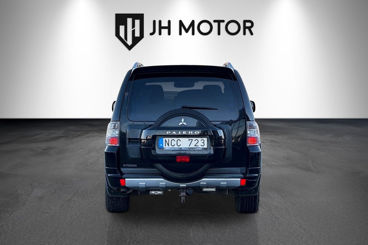 Mitsubishi Pajero 3.2 DI-D 2010, bild 5/10