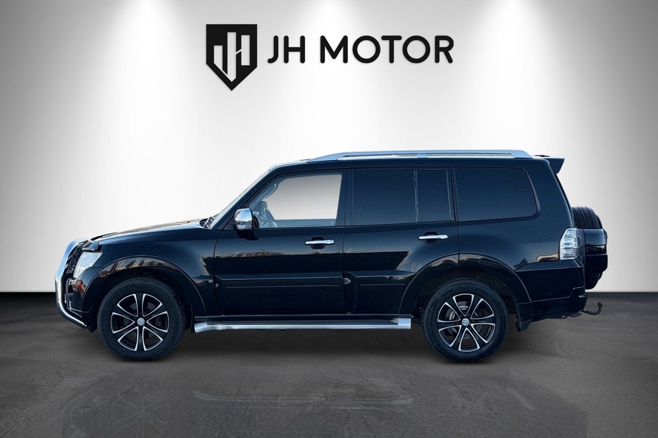 Mitsubishi Pajero 3.2 DI-D 2010, bild 3/10