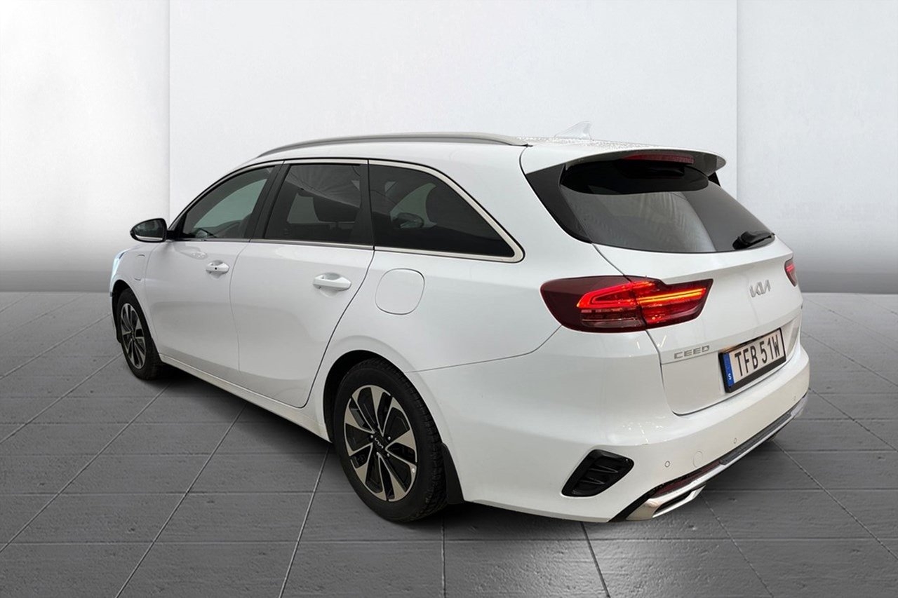 Kia Ceed 1.6 GDI Advance 2024, bild 6/10
