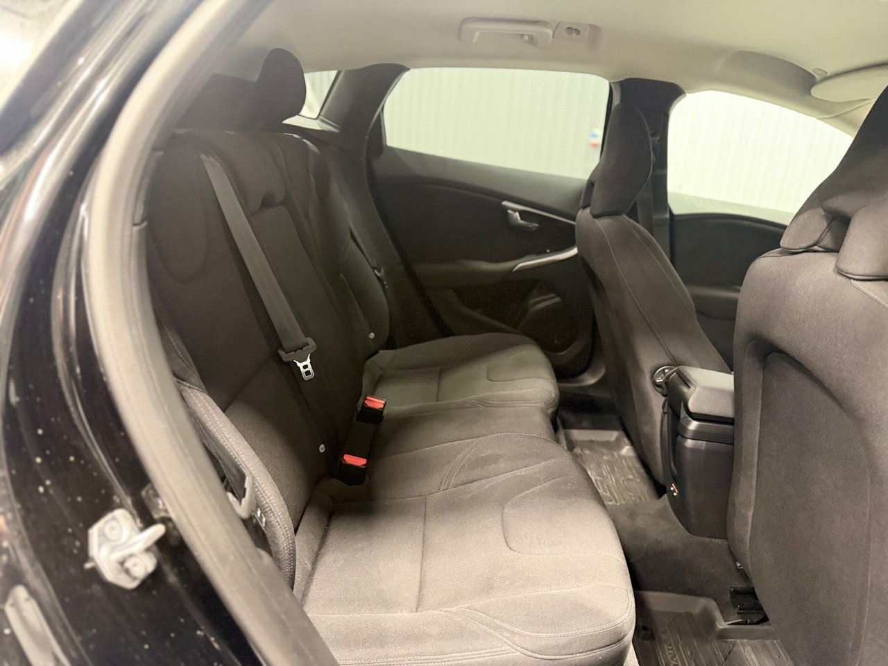Volvo V40 T3 Business 2018, photo 6/10