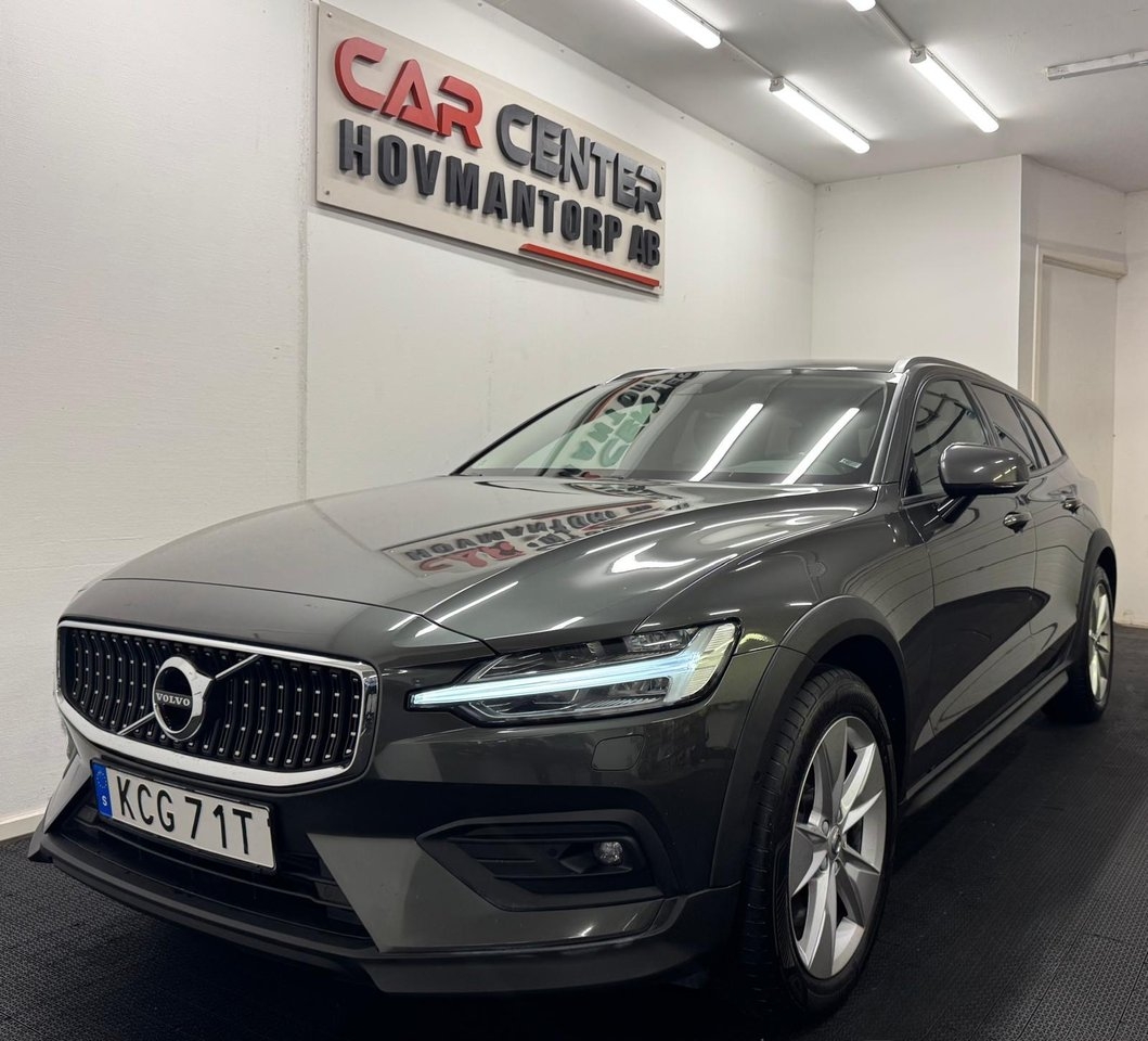 Volvo V60 Cross Country D4
