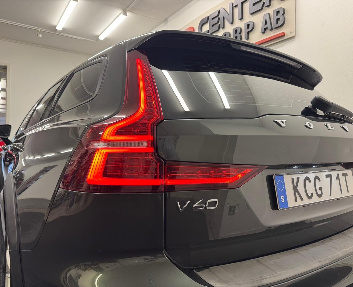 Volvo V60 Cross Country D4 2020, bild 4/10