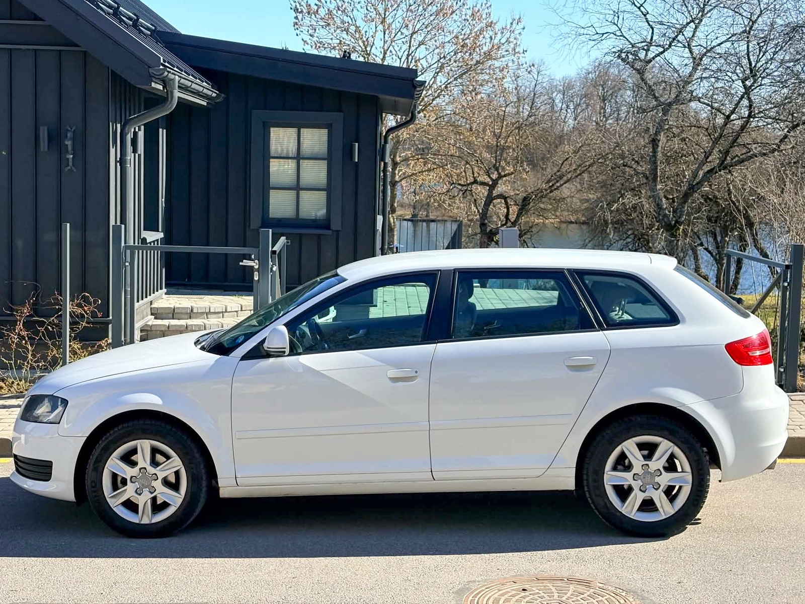 Audi A3 2010, bild 4/8