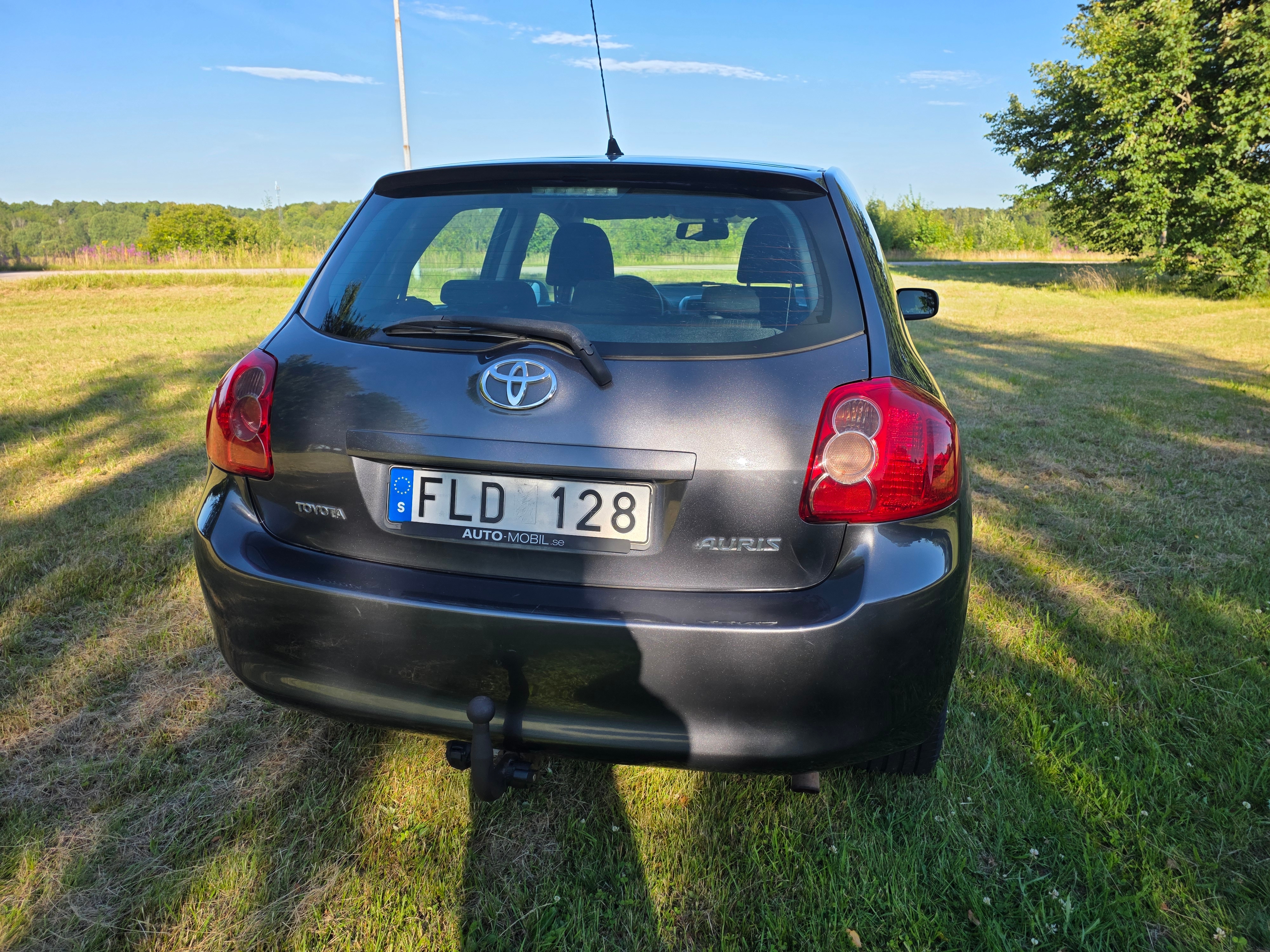 Toyota Auris 1.6 2008, bild 6/7