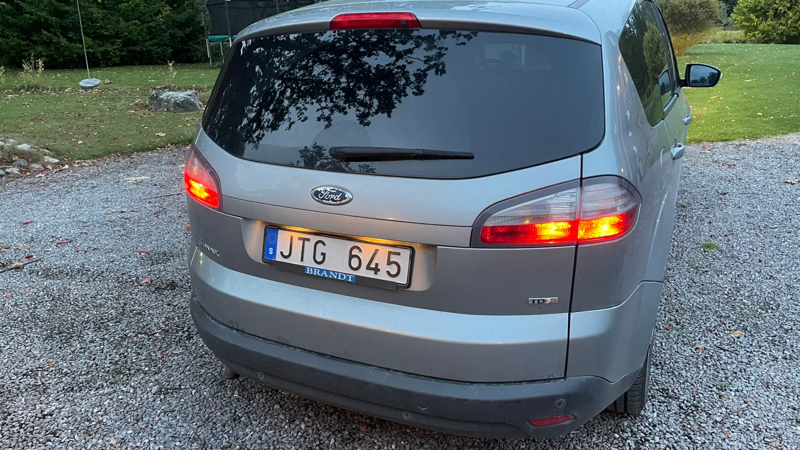 Ford S-MAX 2.0 TDCi DPF 2009, bild 3/10