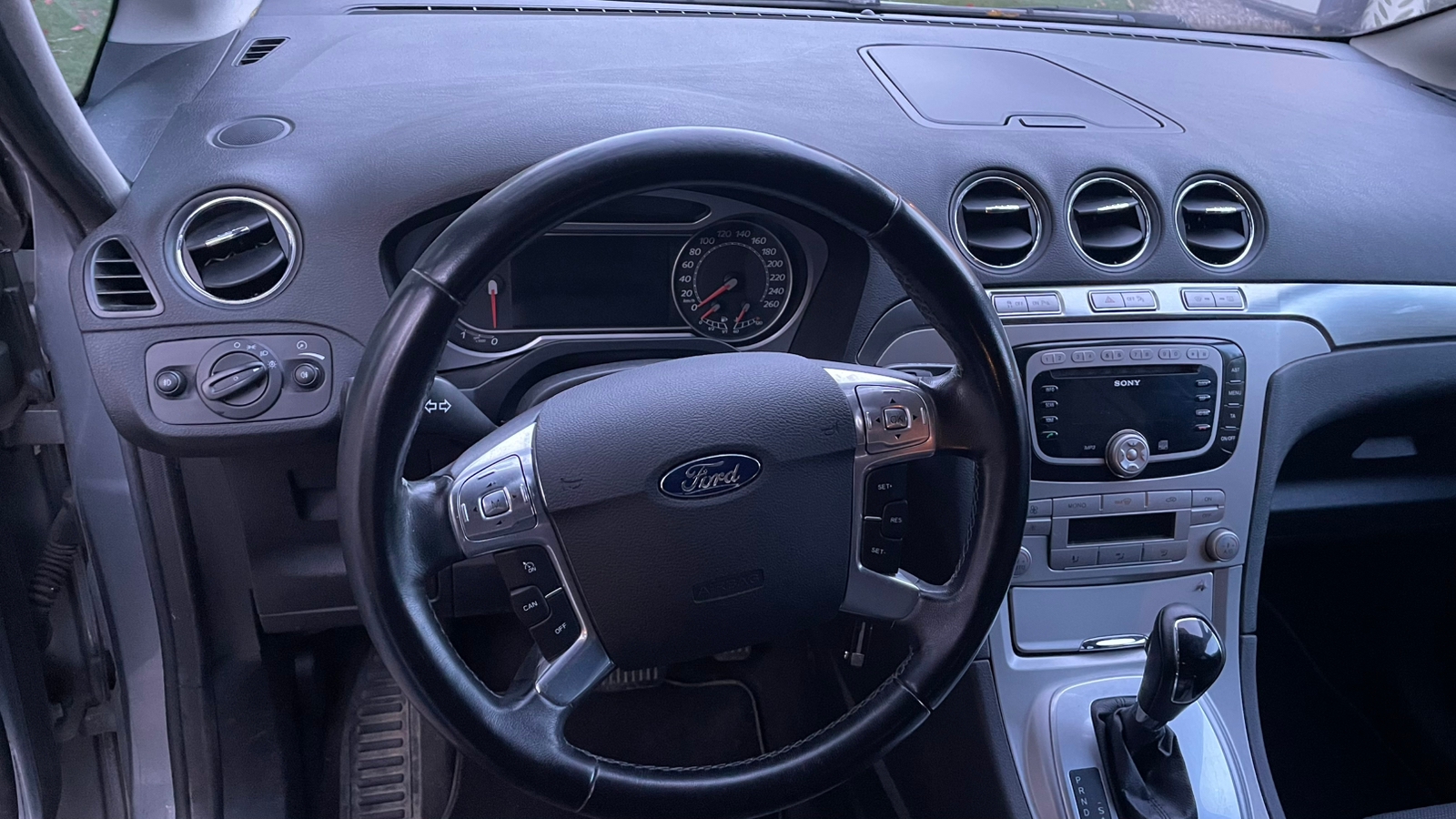 Ford S-MAX 2.0 TDCi DPF 2009, bild 6/10