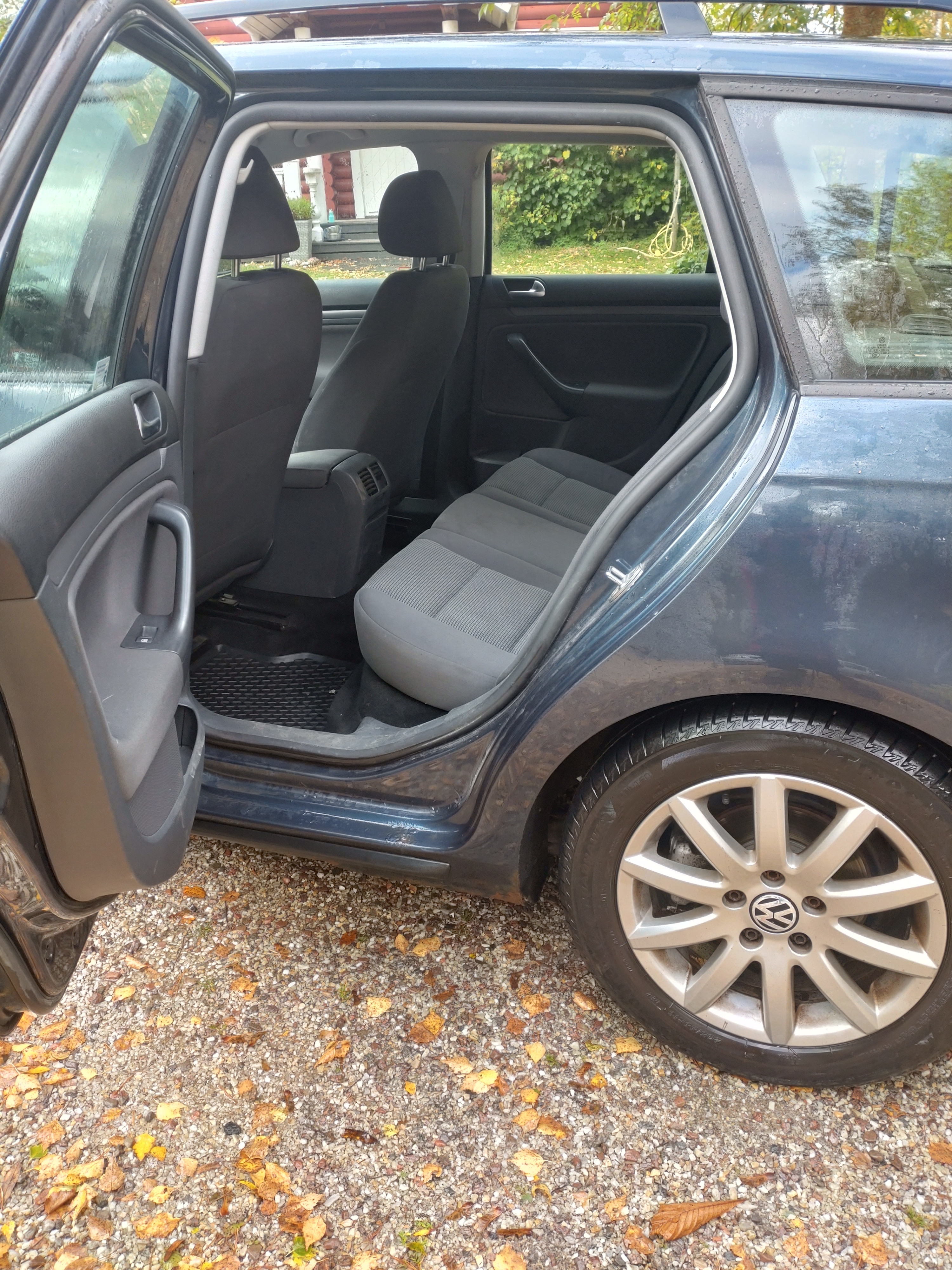 Volkswagen Golf 1.6 2009, bild 6/7