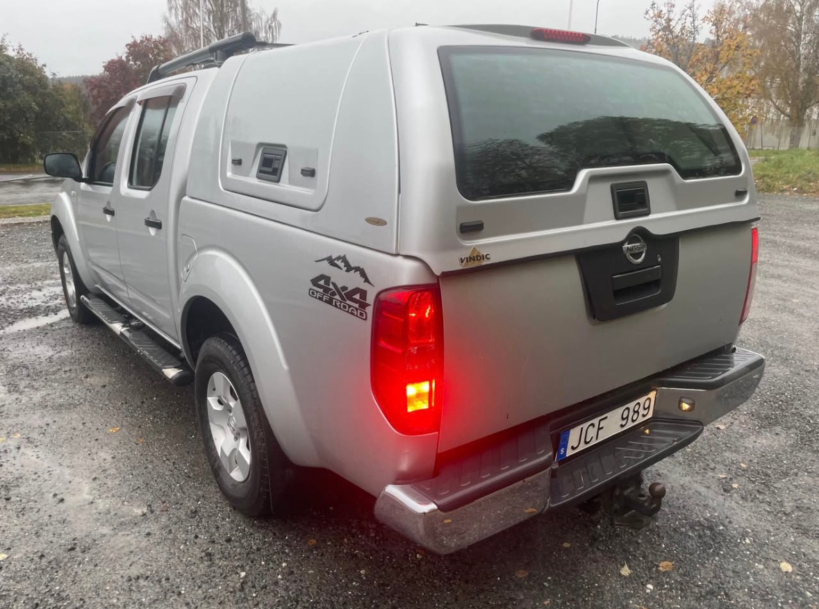 Nissan Navara 2.5 dCi 2006, bild 3/9
