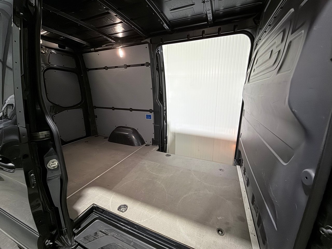 Mercedes-Benz Sprinter 2022, photo 6/7