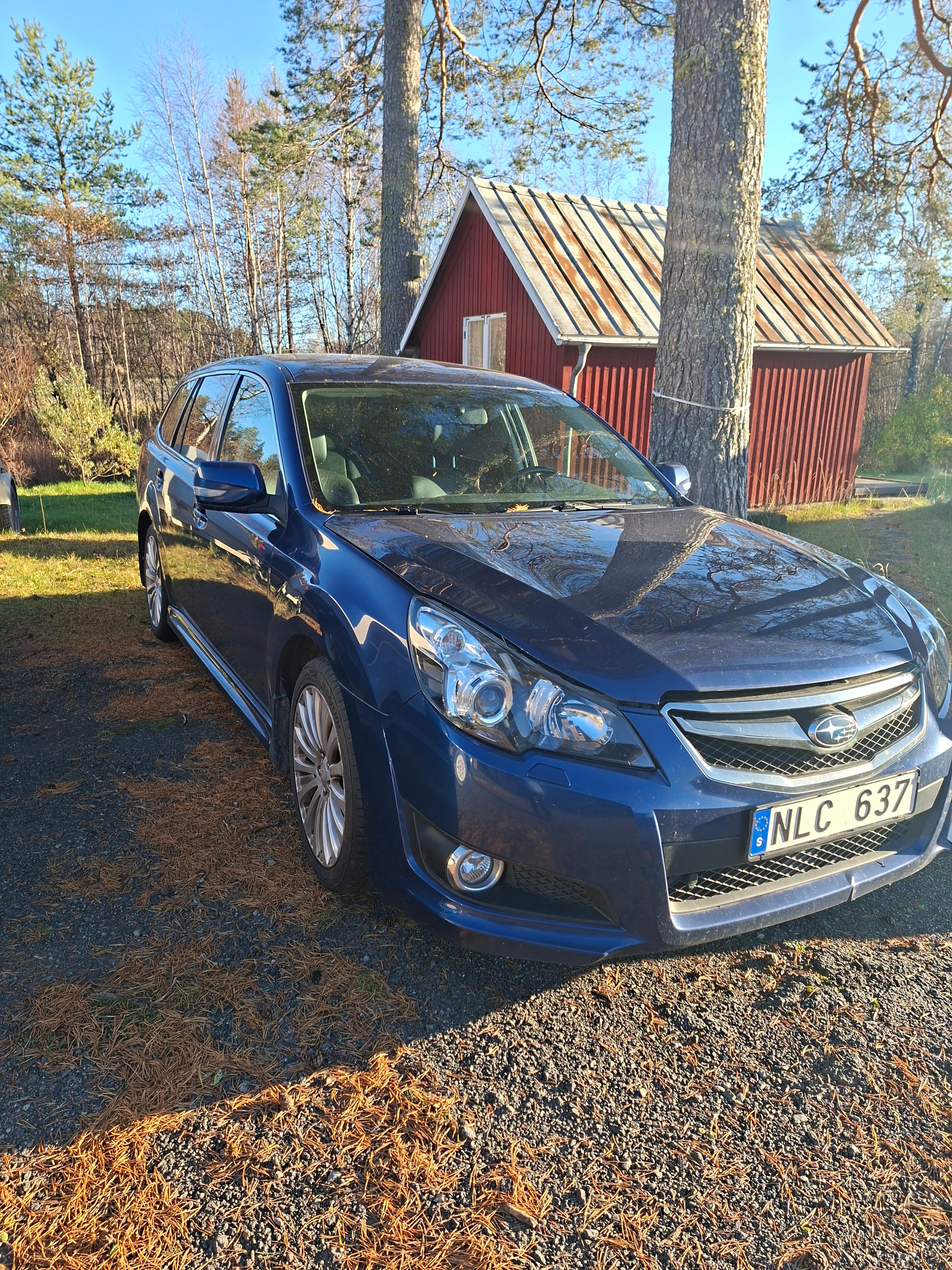Subaru Legacy 2.5i 2010, bild 2/4