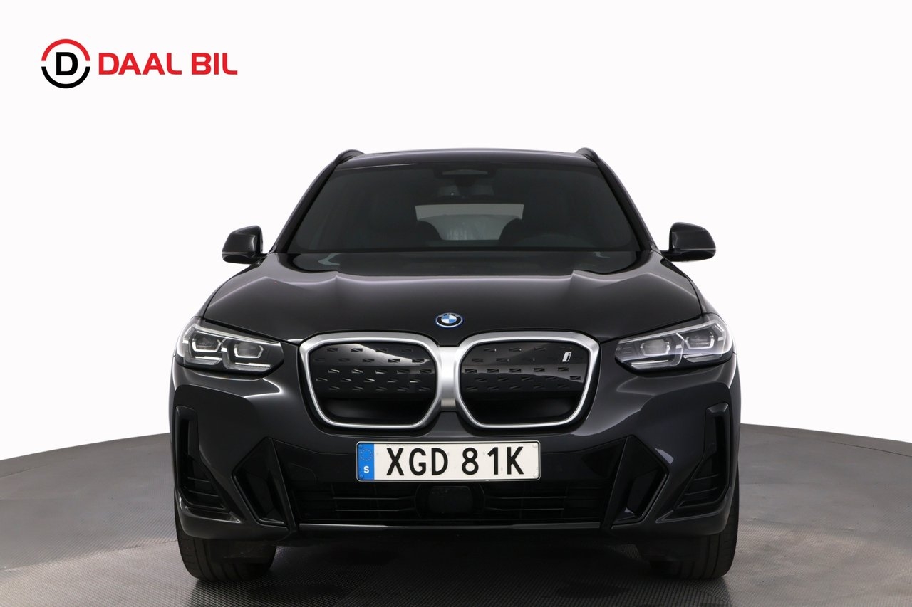 BMW iX3 M Sport 2022, bild 2/10