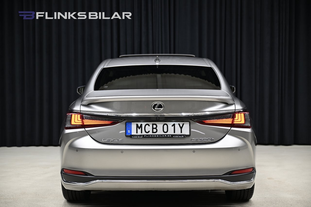 Lexus ES 300h 2023, bild 7/10
