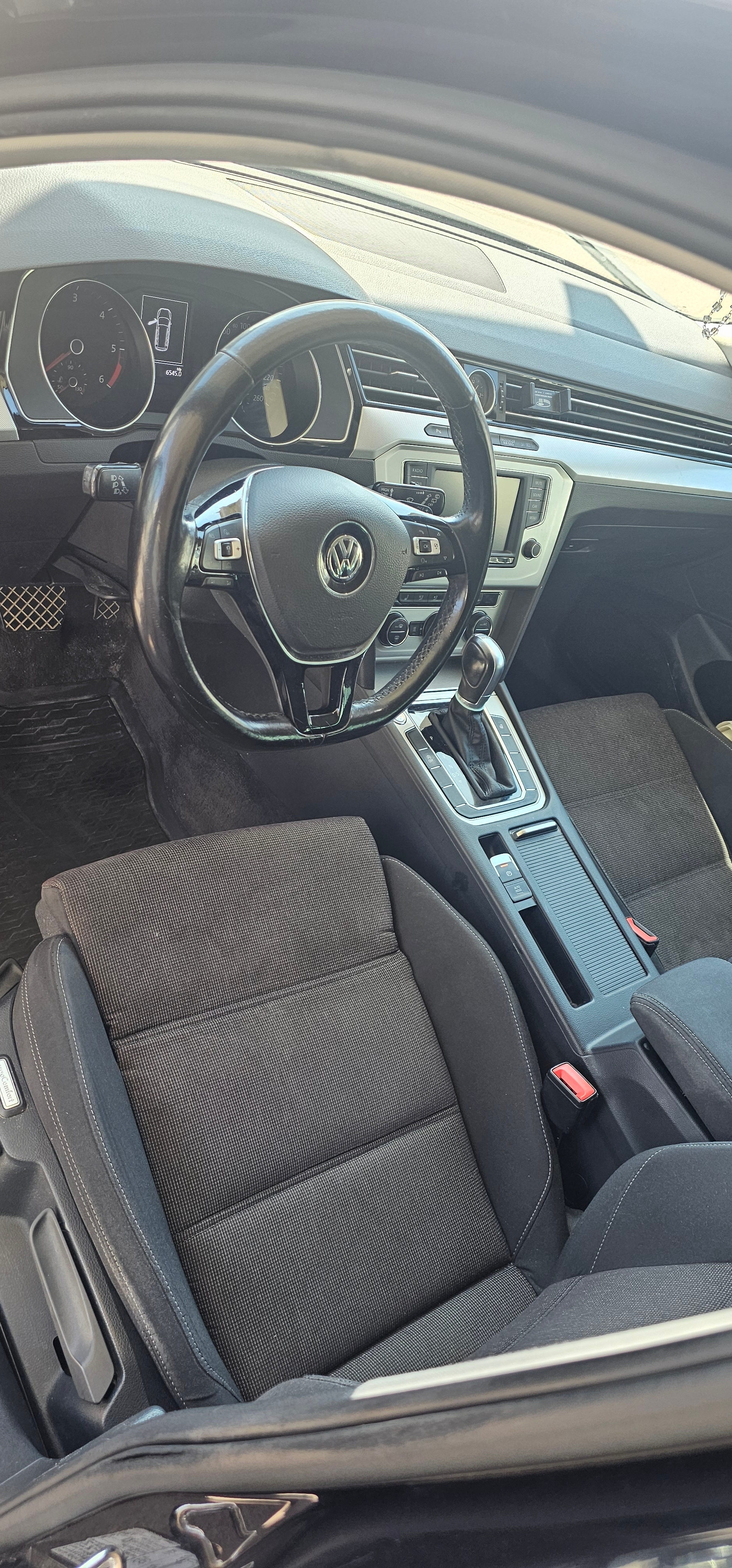 Volkswagen Passat 2017, bild 3/13