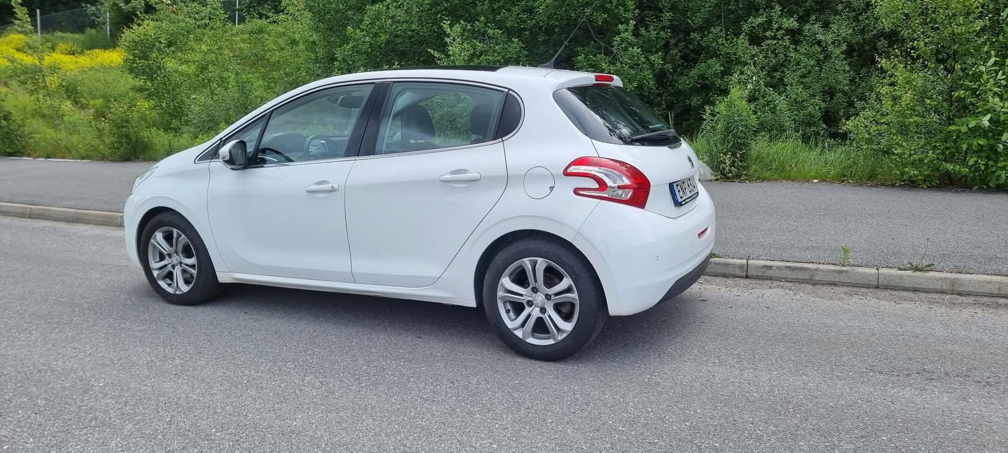 Peugeot 208 2014, bild 5/8