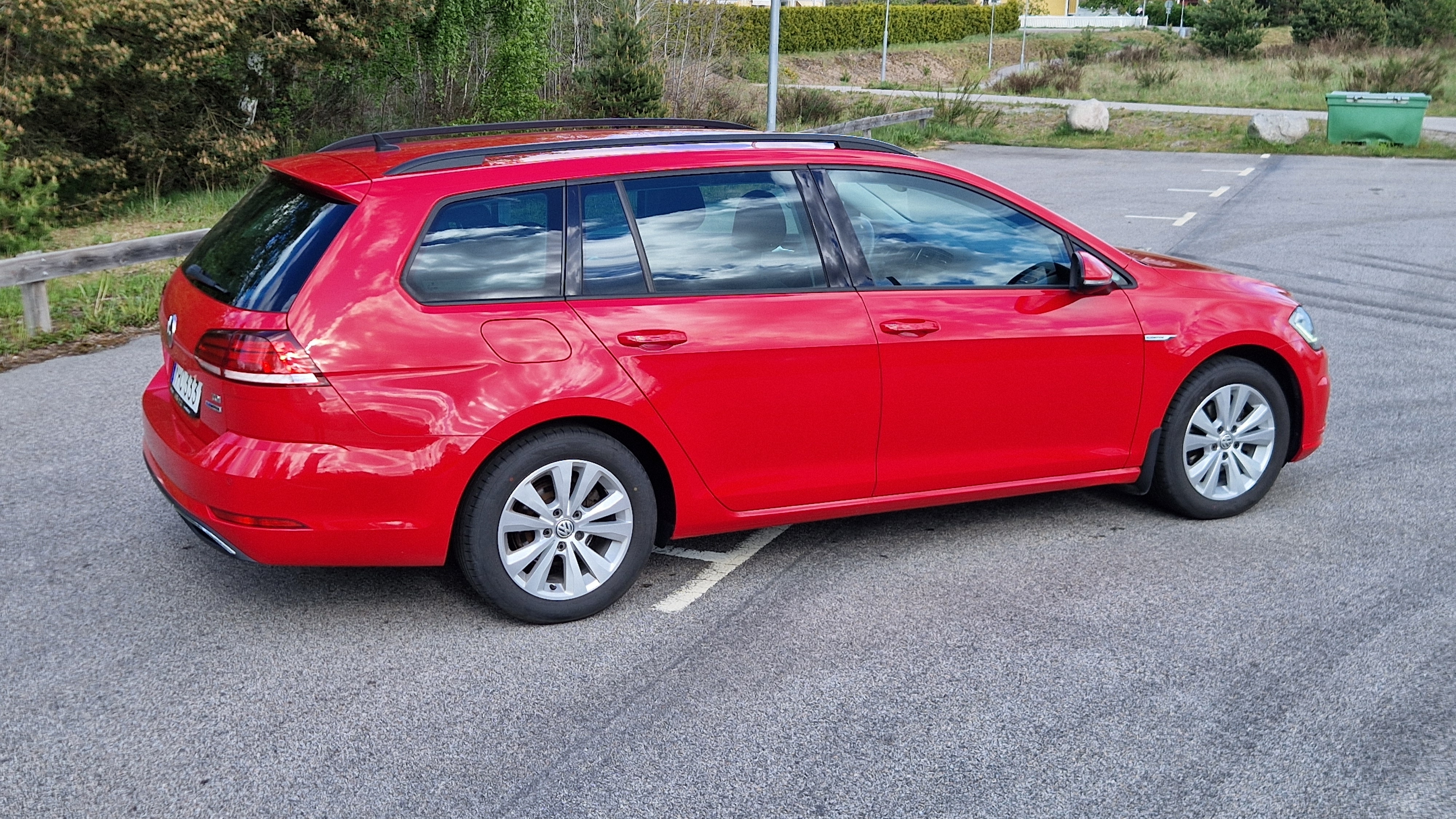 Volkswagen Golf 1.4 TGI 2018, bild 2/8