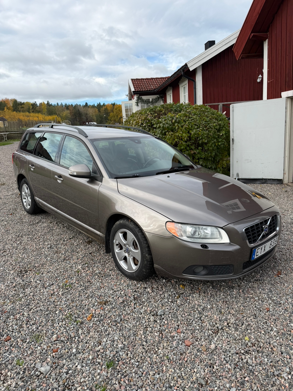 Volvo V70 Momentum 2008, bild 2/8