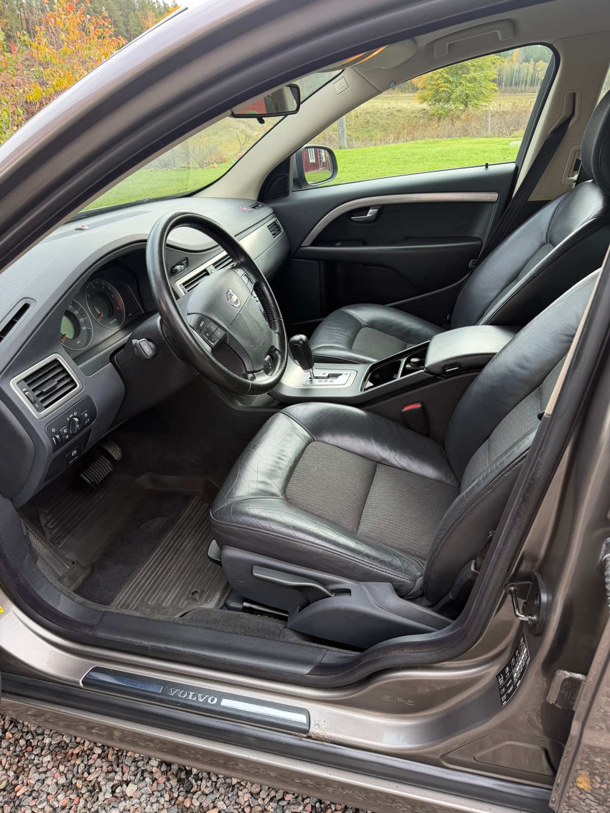 Volvo V70 Momentum 2008, bild 5/8