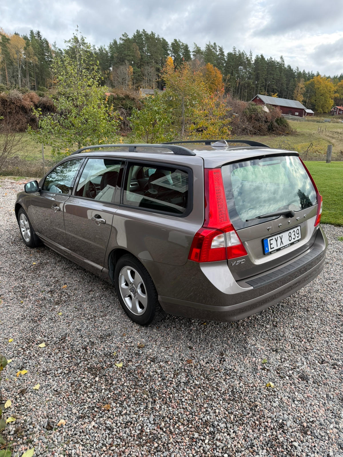 Volvo V70 Momentum 2008, bild 4/8
