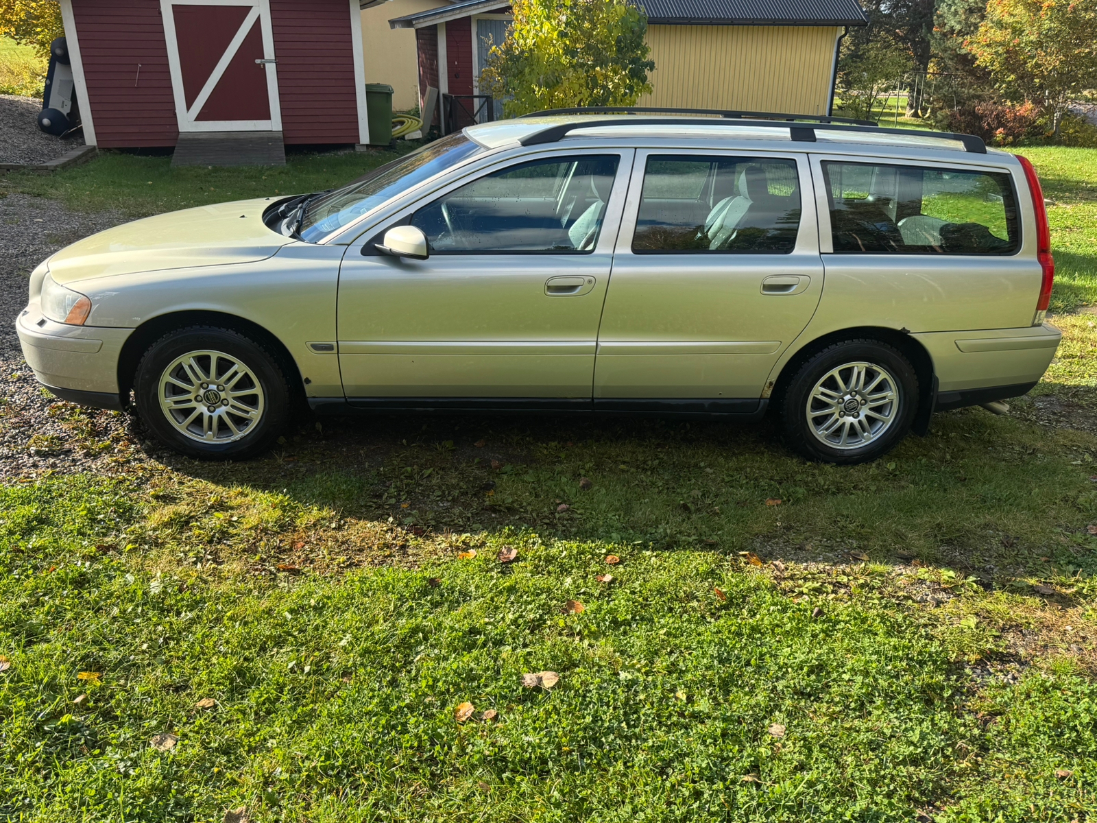 Volvo V70 2.4 2006, kuva 2/10