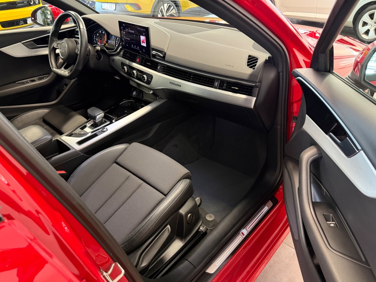 Audi A4 40 TDI S line 2020, bild 7/10
