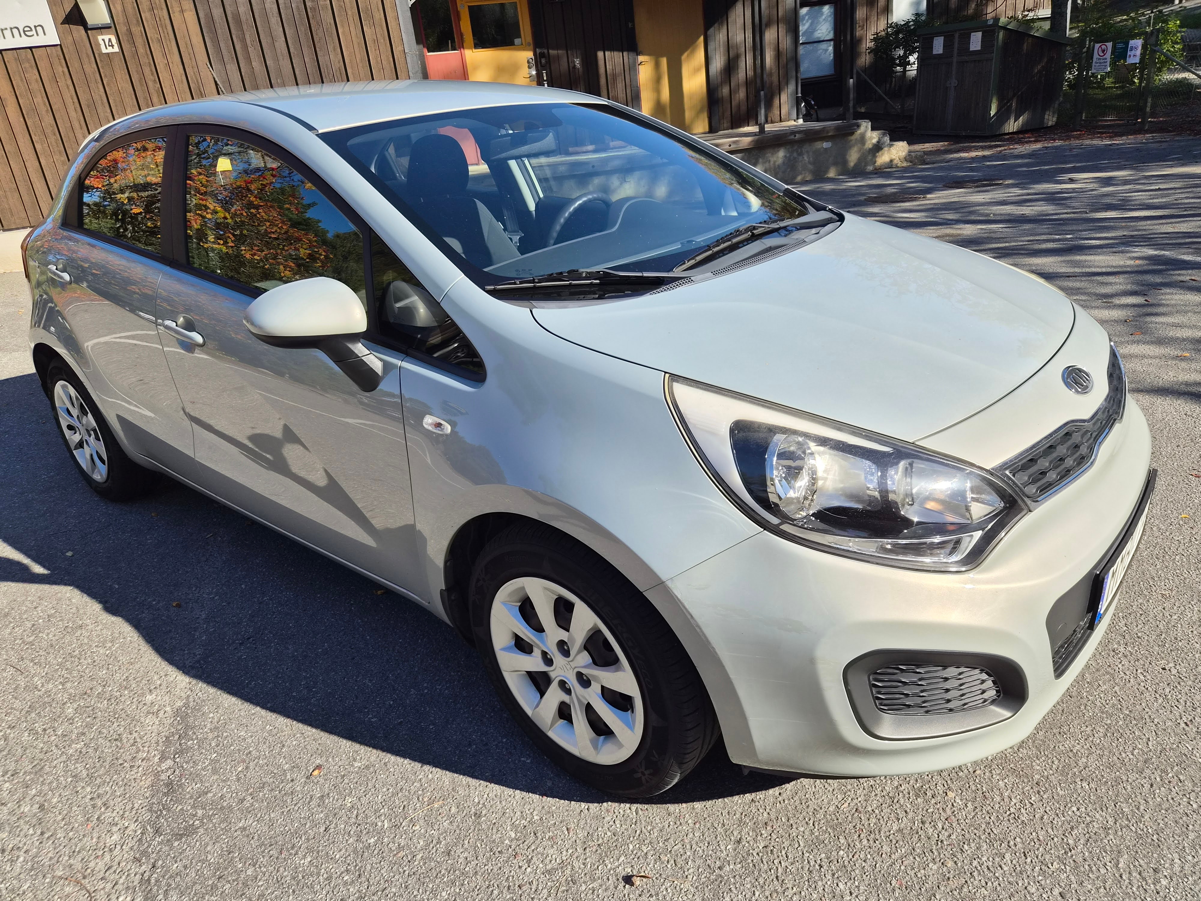 Kia Rio 1.2 2012, bild 2/10