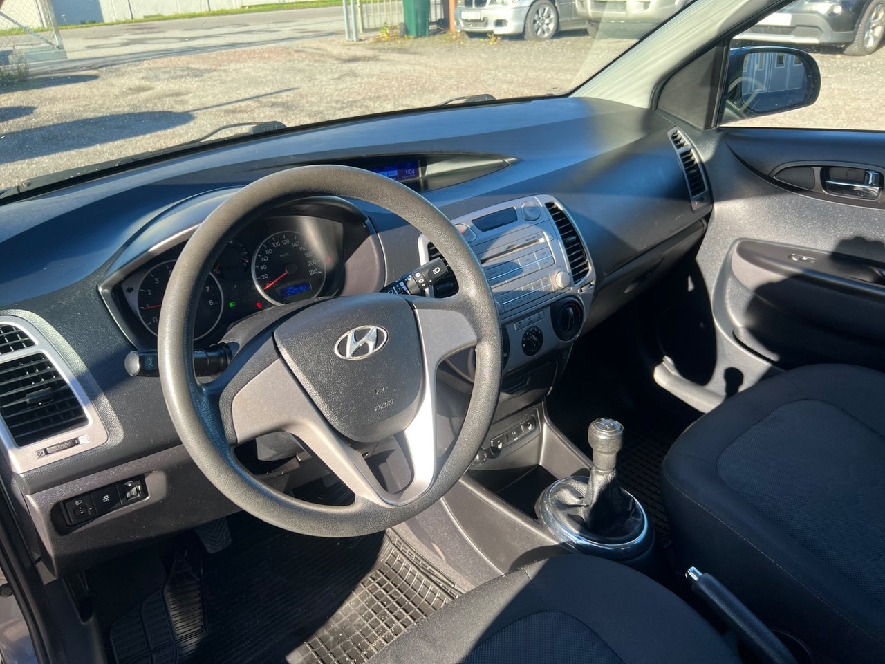 Hyundai i20 1.2 2011, bild 4/10