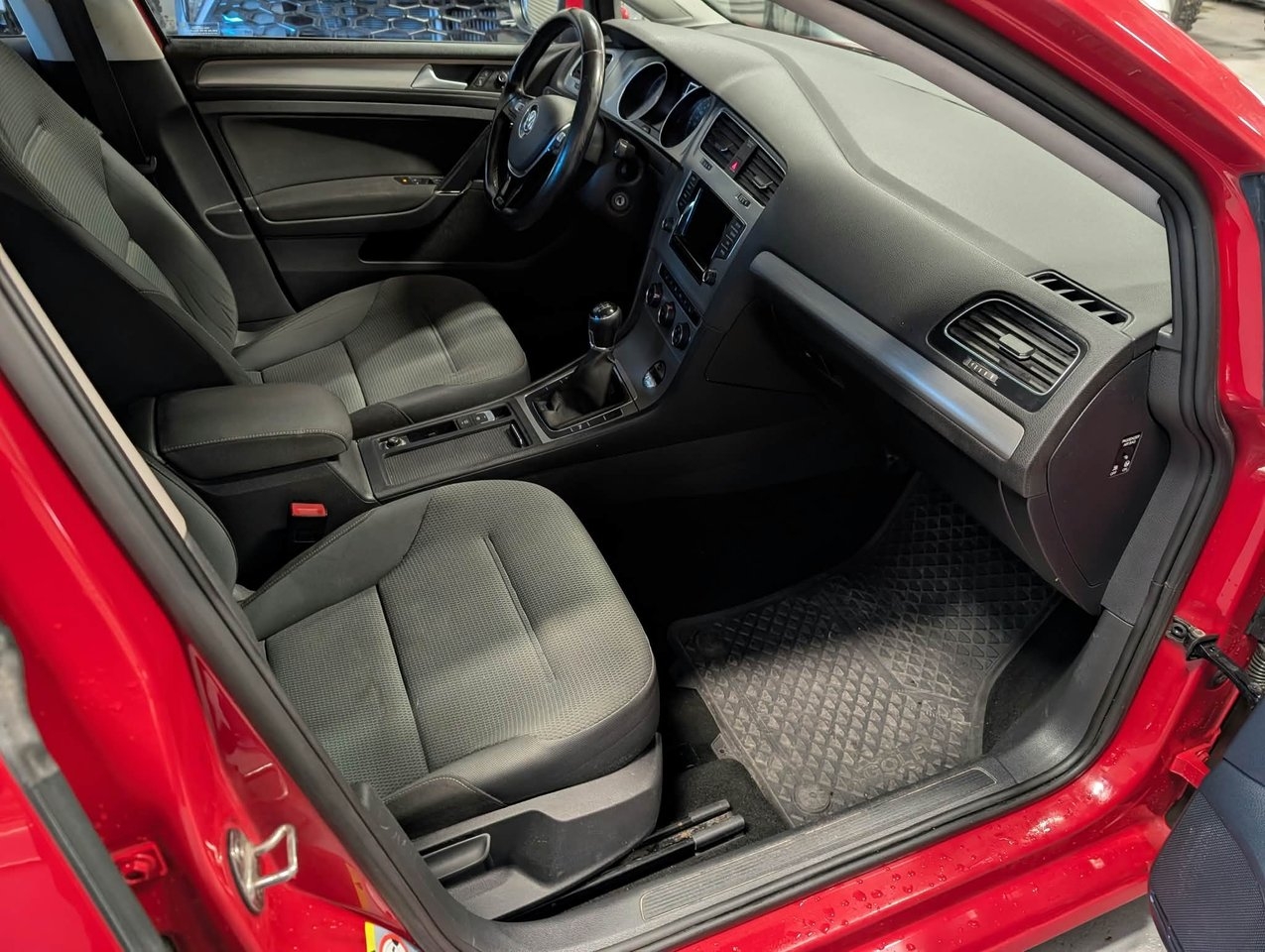 Volkswagen Golf 1.6 TDI Masters 2014, bild 6/9