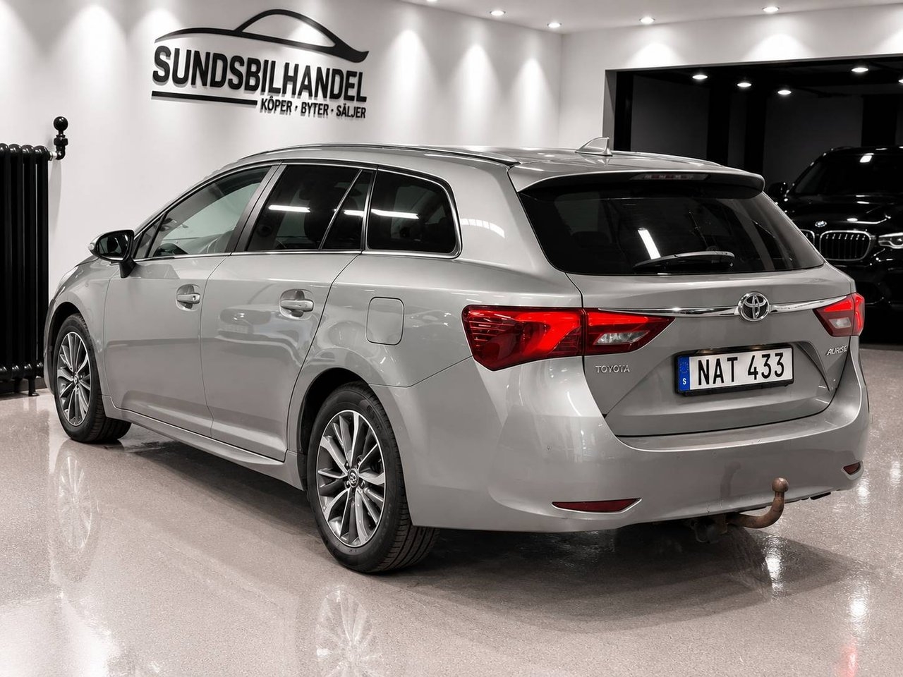 Toyota Avensis 2.0 D-4D Active Plus 2016, photo 3/10